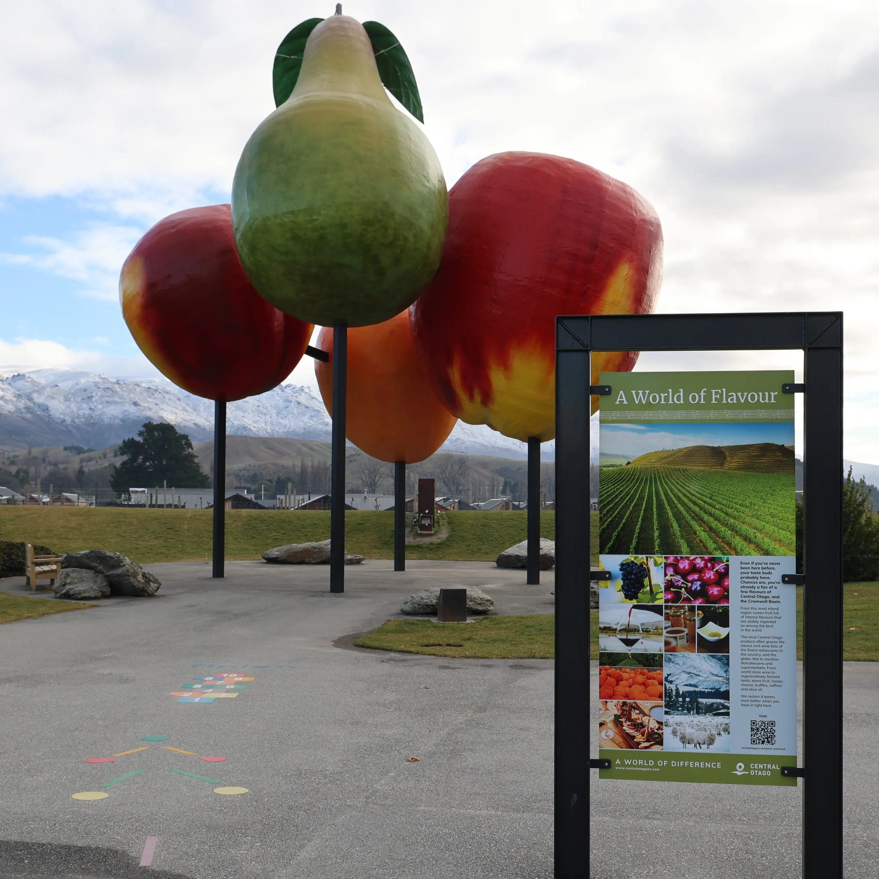 Community board and council at legal loggerheads