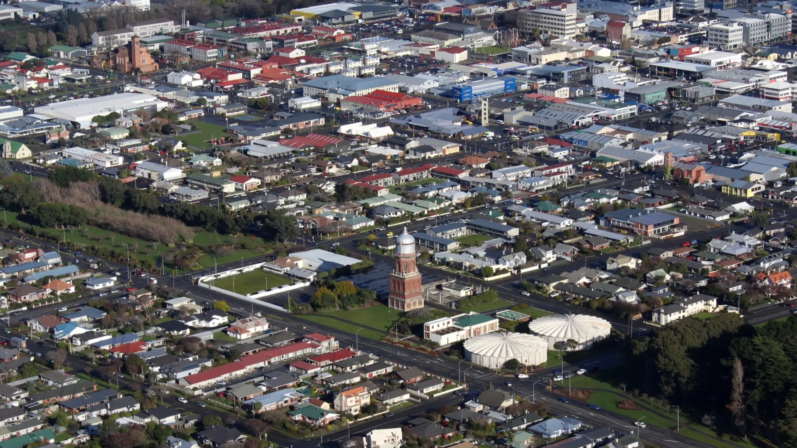Otago lagging but Southland and Central Lakes area soaring in house prices