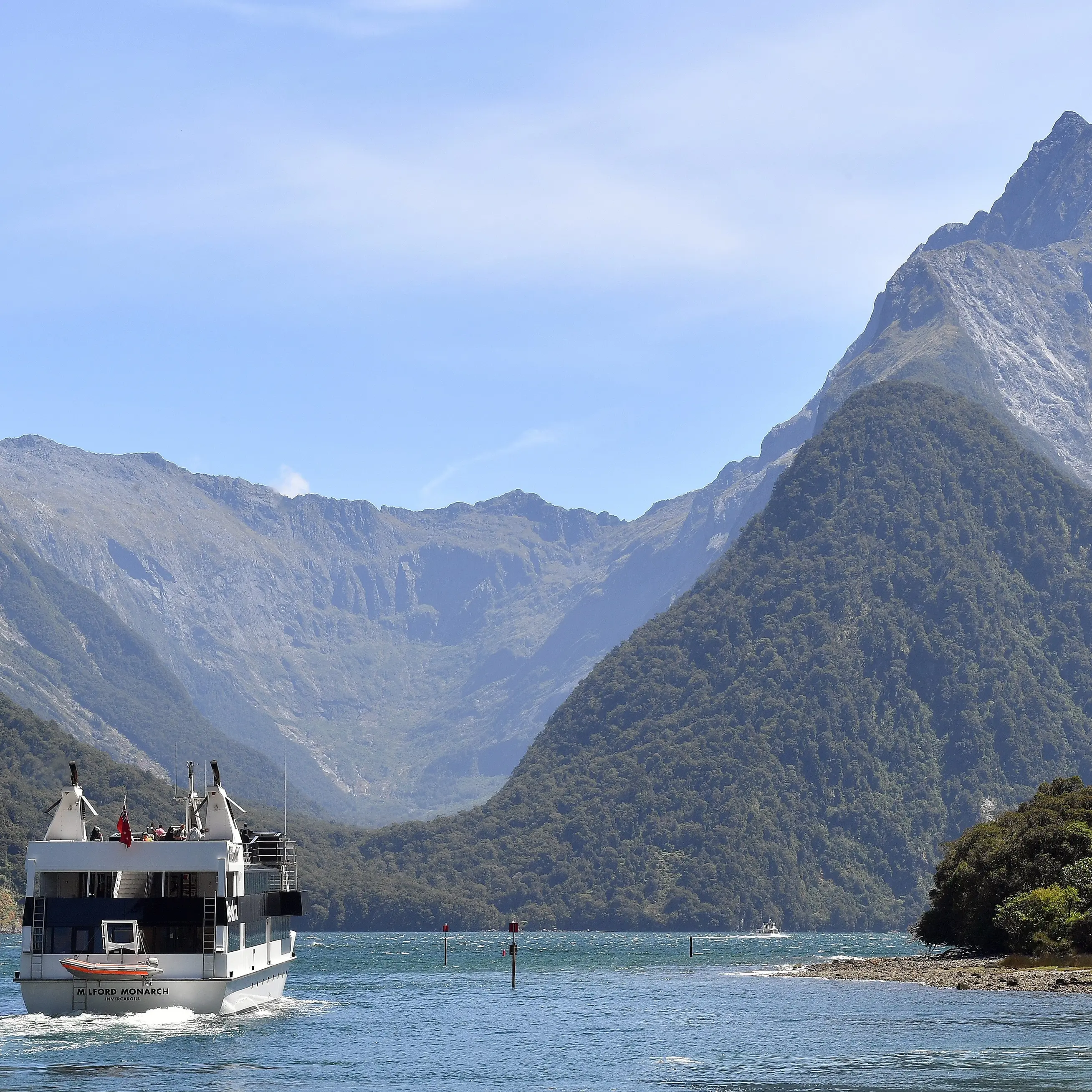 Mayor says Nepal disaster should spur planning over Milford Sound tsunami risk
