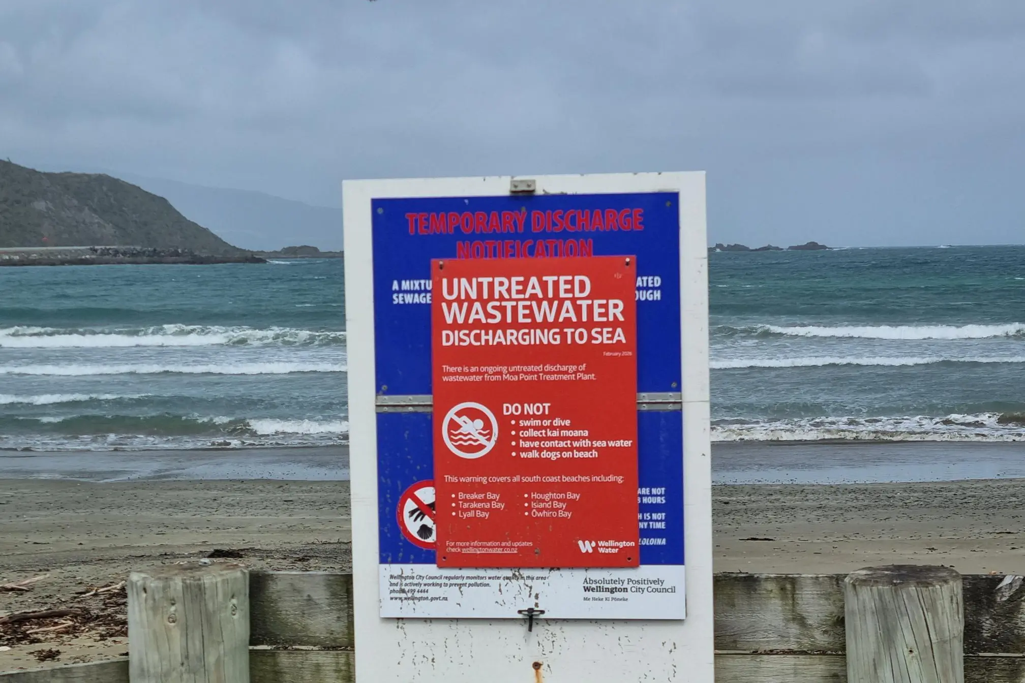 Lyall Bay beach and the rest of Wellington\\'s south coast was initially off limits after the Moa Point treatment plant failed on February 4. Photo: RNZ / Krystal Gibbens