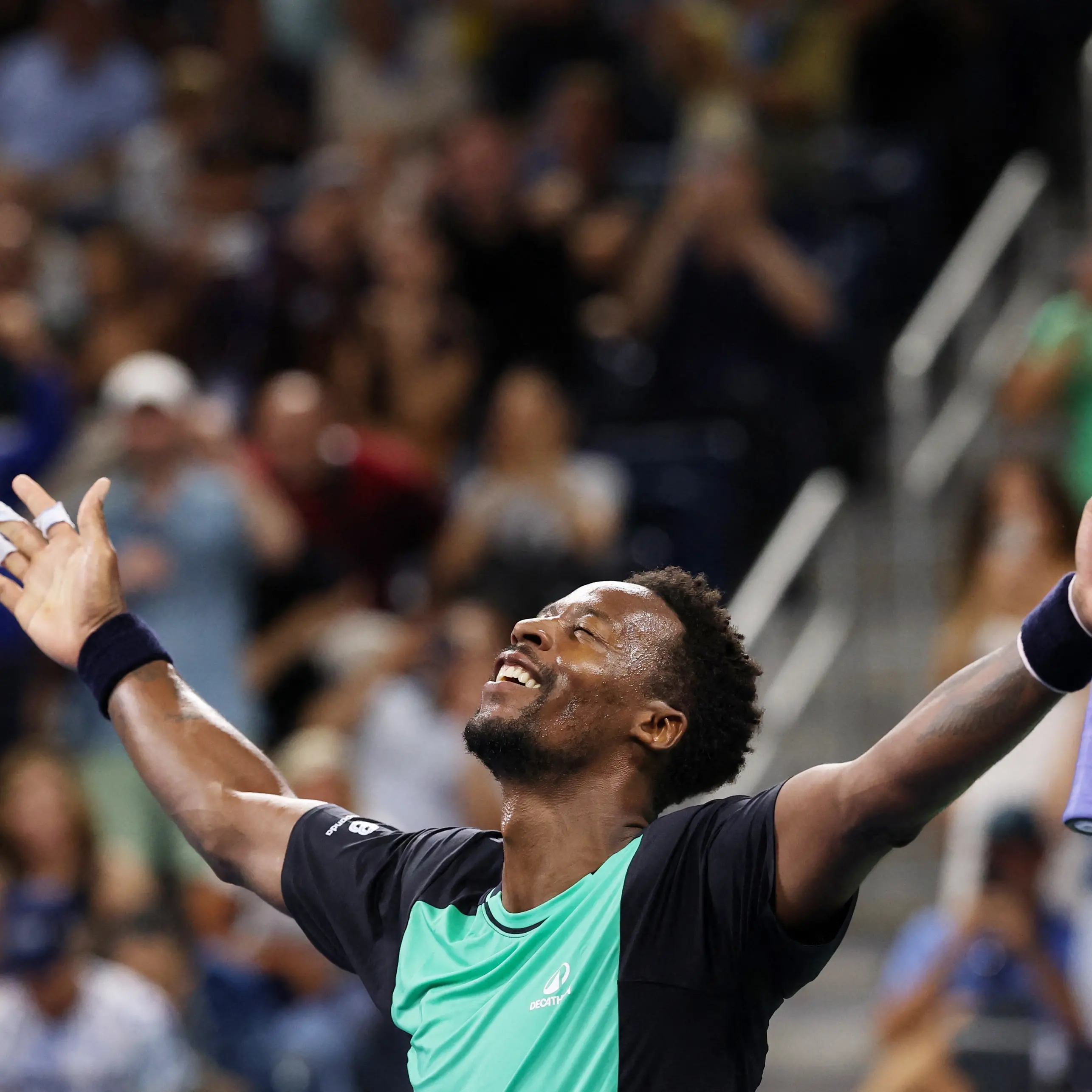 Monfils celebrates milestone birthday in style