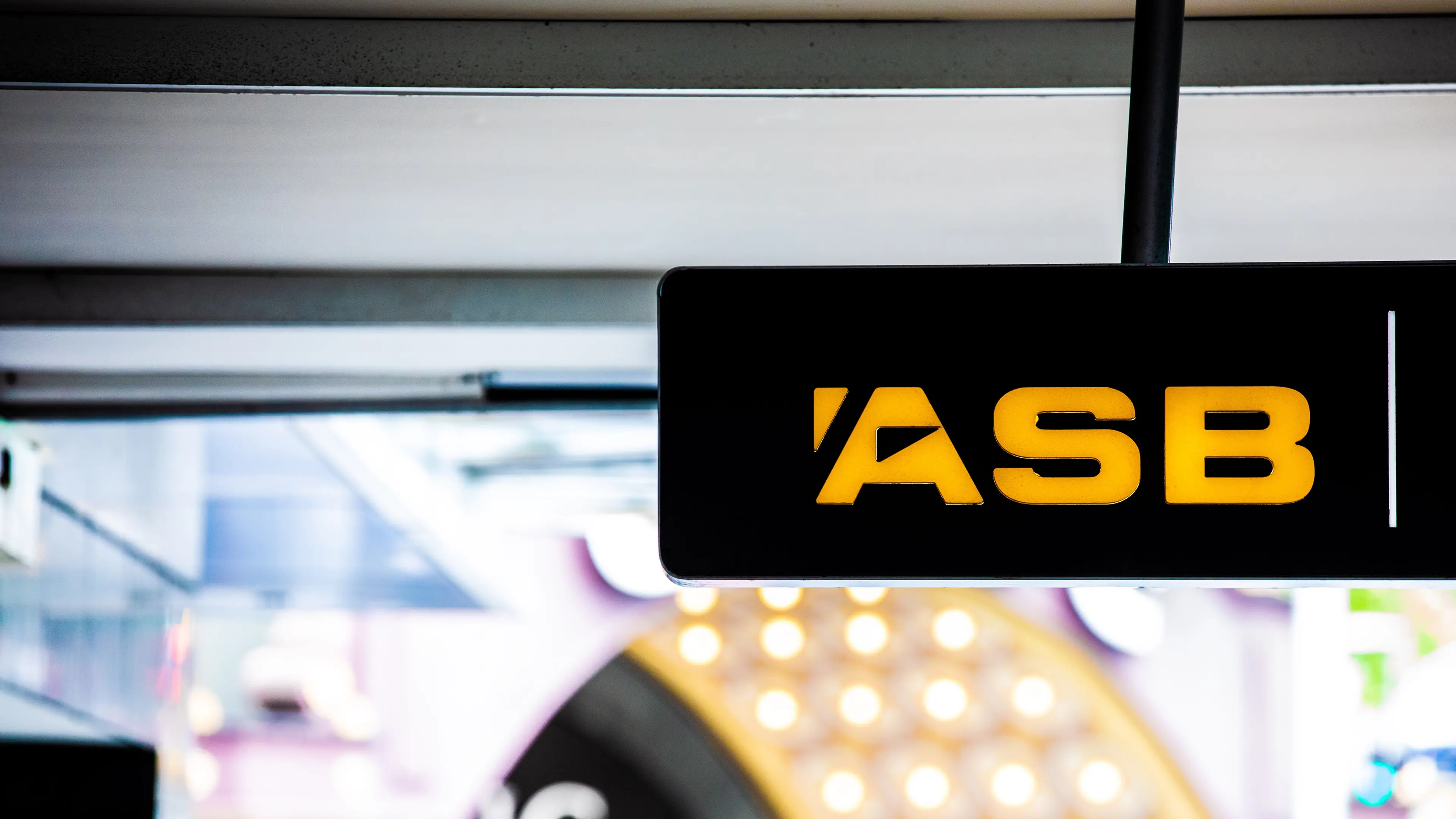 Confused ASB customers report $0 balance in KiwiSaver