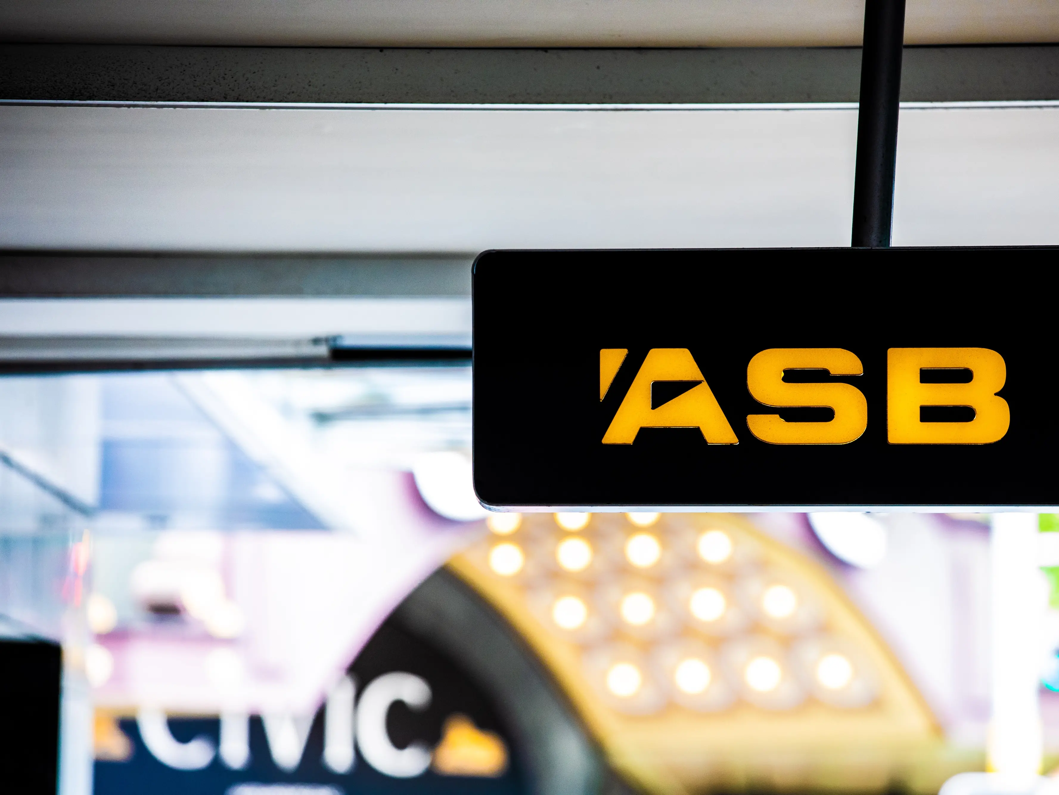 Confused ASB customers report $0 balance in KiwiSaver
