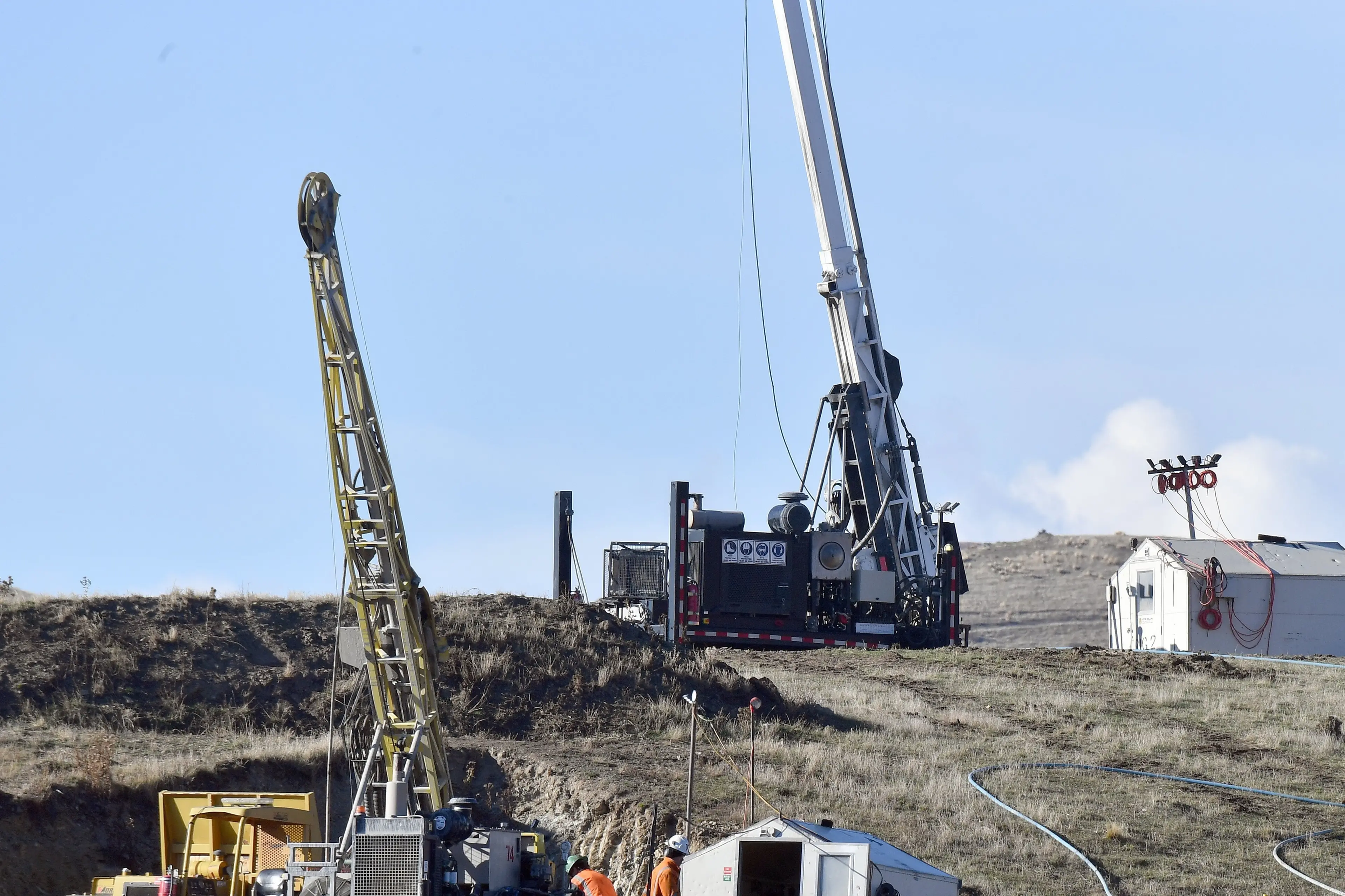 Drilling rigs take exploratory samples near the top of the Santana Bendigo Ophir gold project. Photo: Stephen Jaquiery