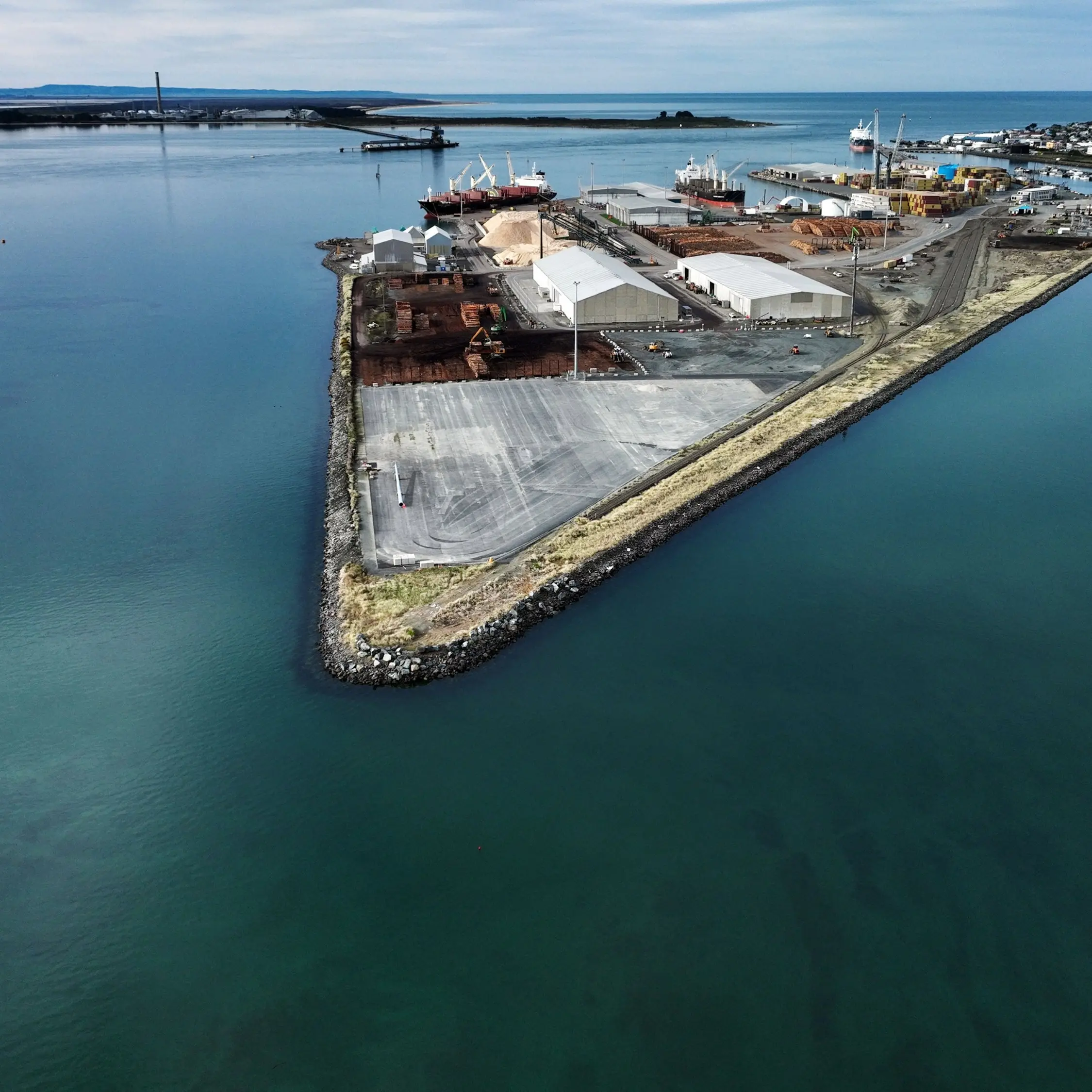 Regional council discusses reducing stake in Bluff port despite record profit