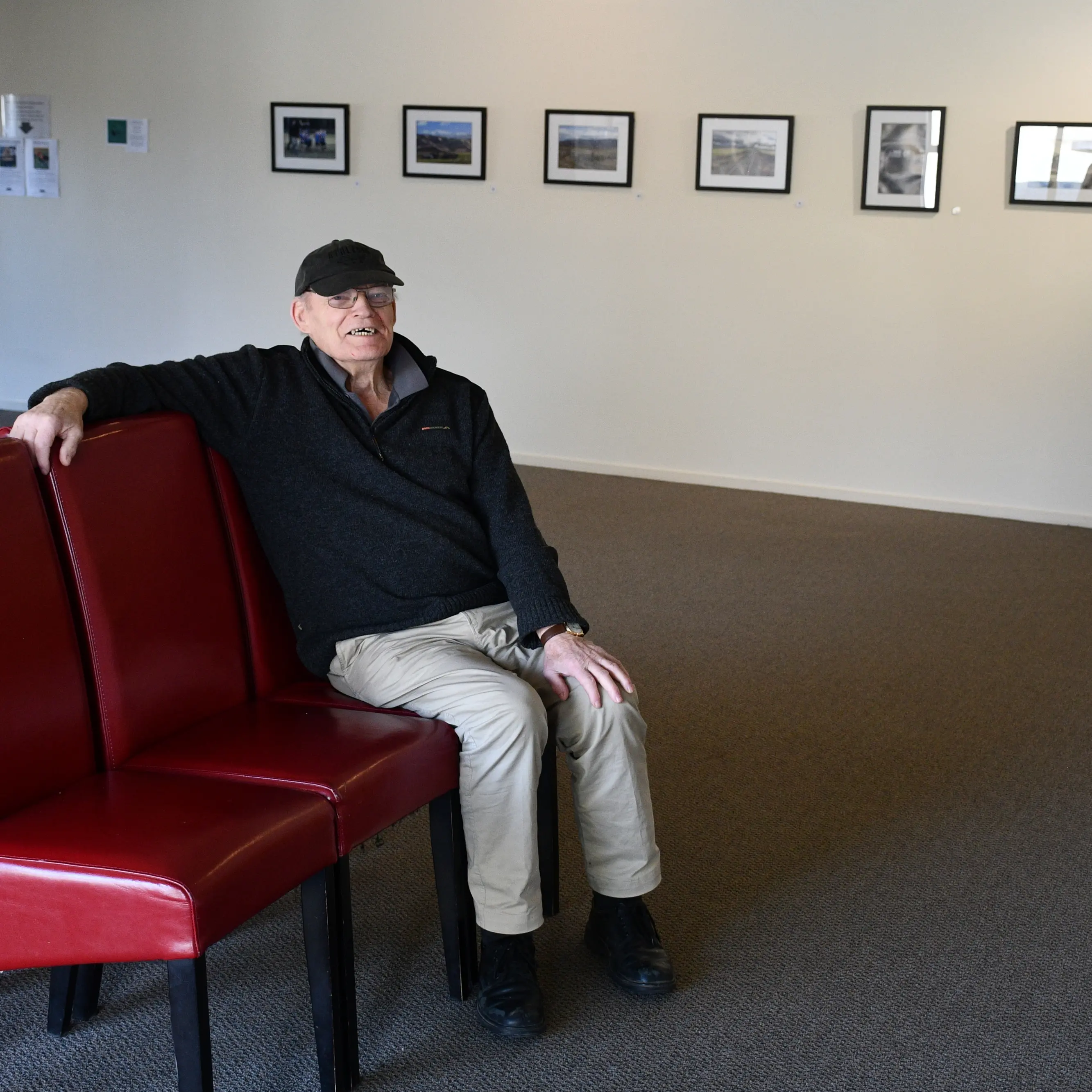 Exhibition to promote print photography