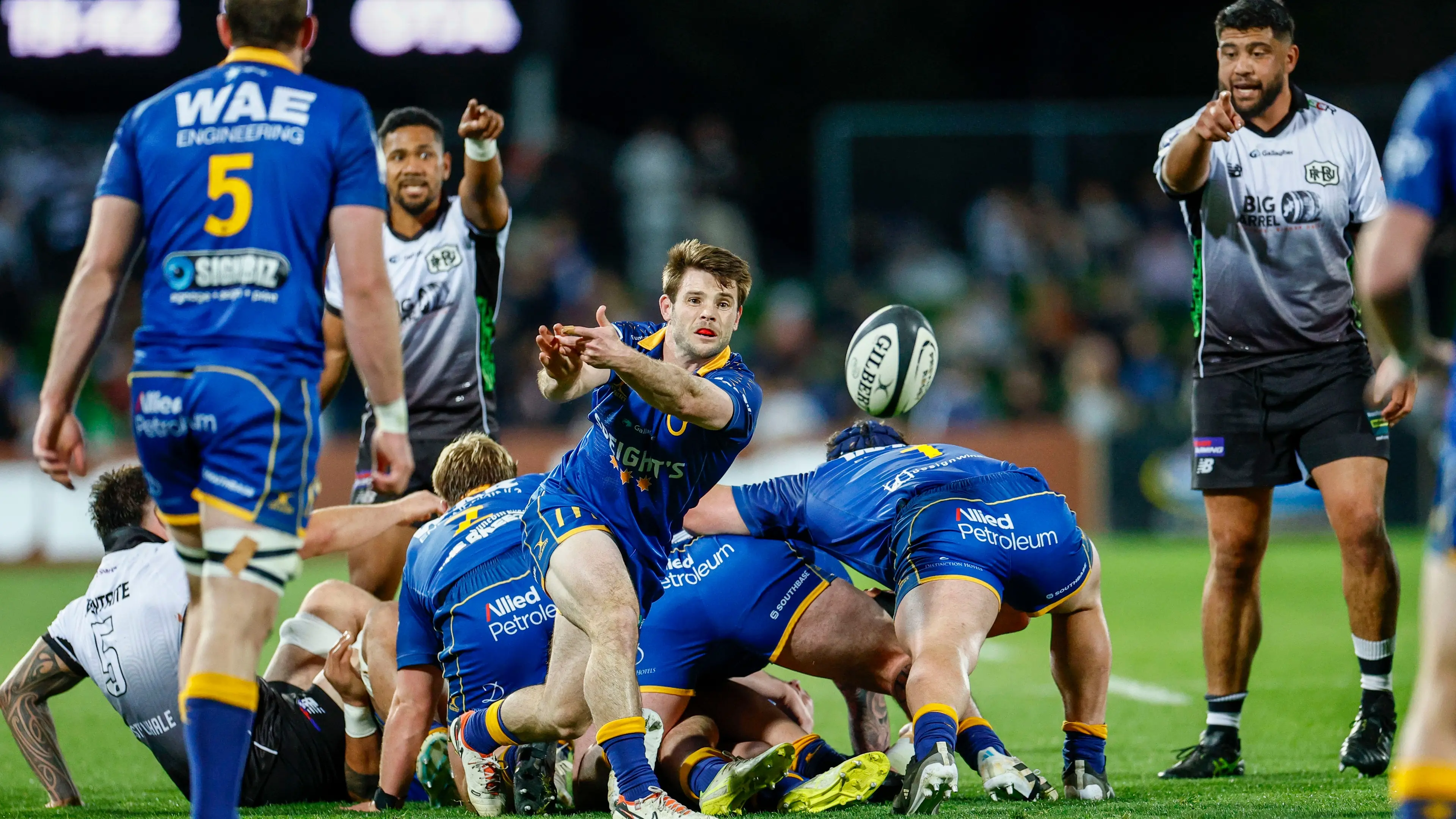 Hawke’s Bay overhaul Otago in powerful second half