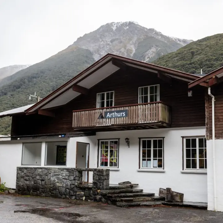 Southern Alps lodge set to welcome guests again
