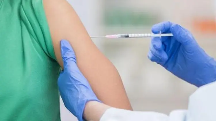 Call for free meningitis vaccines for teens