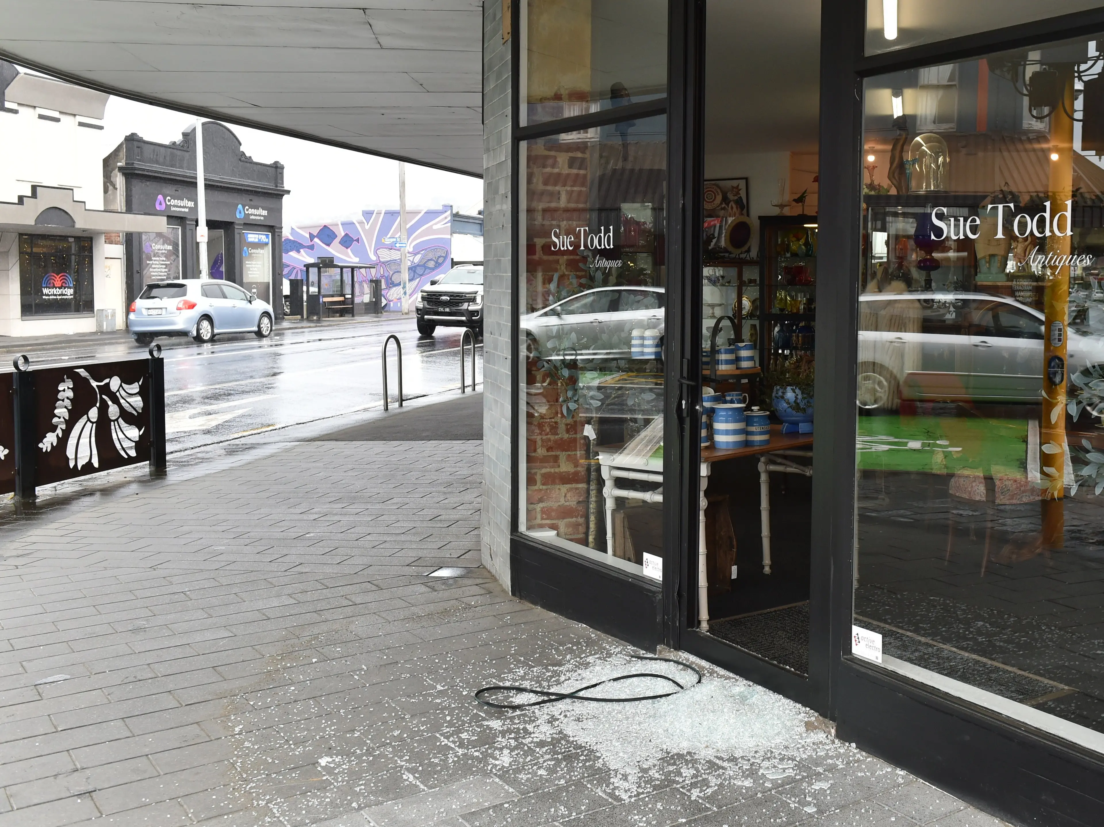 Century-old jewellery taken as antique store targeted again