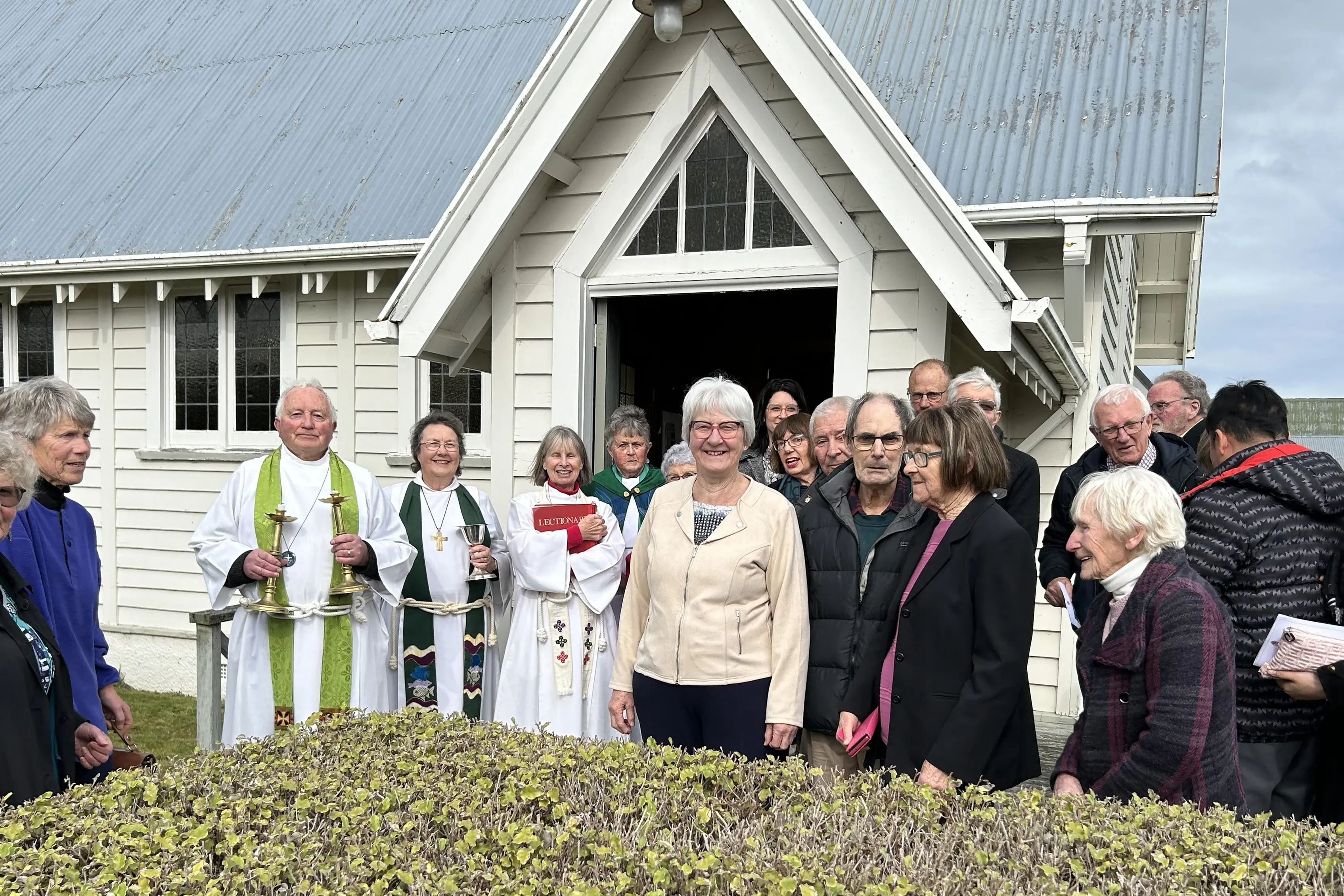 Bye George — church marks last service