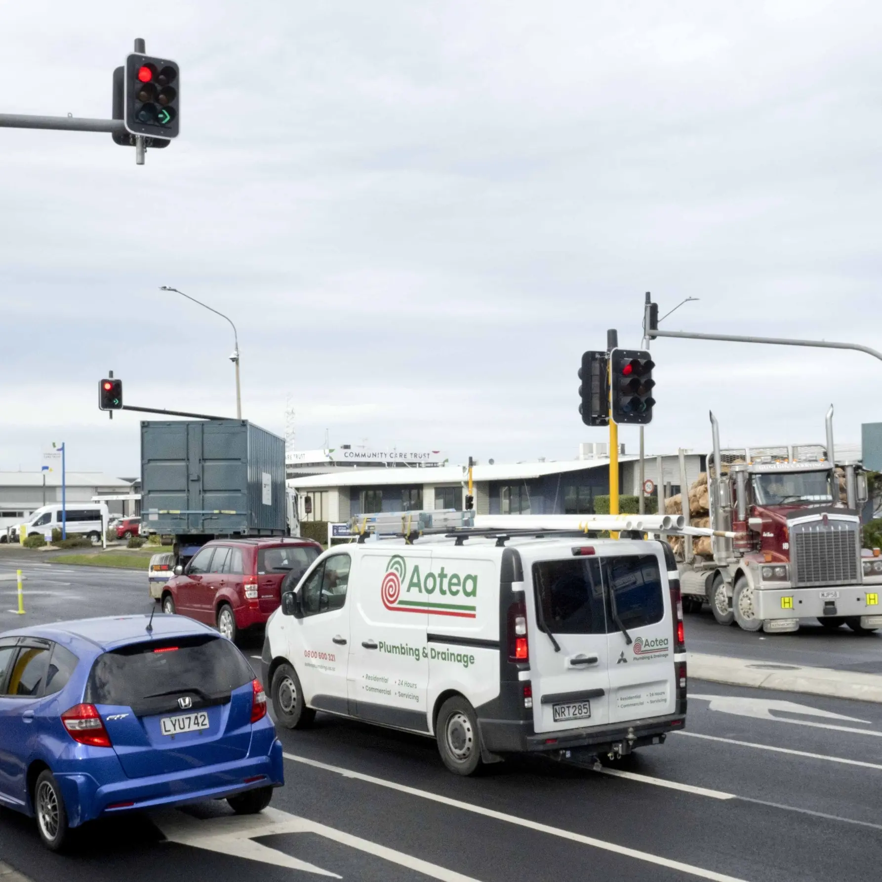Issues in new intersection layout hopefully only temporary