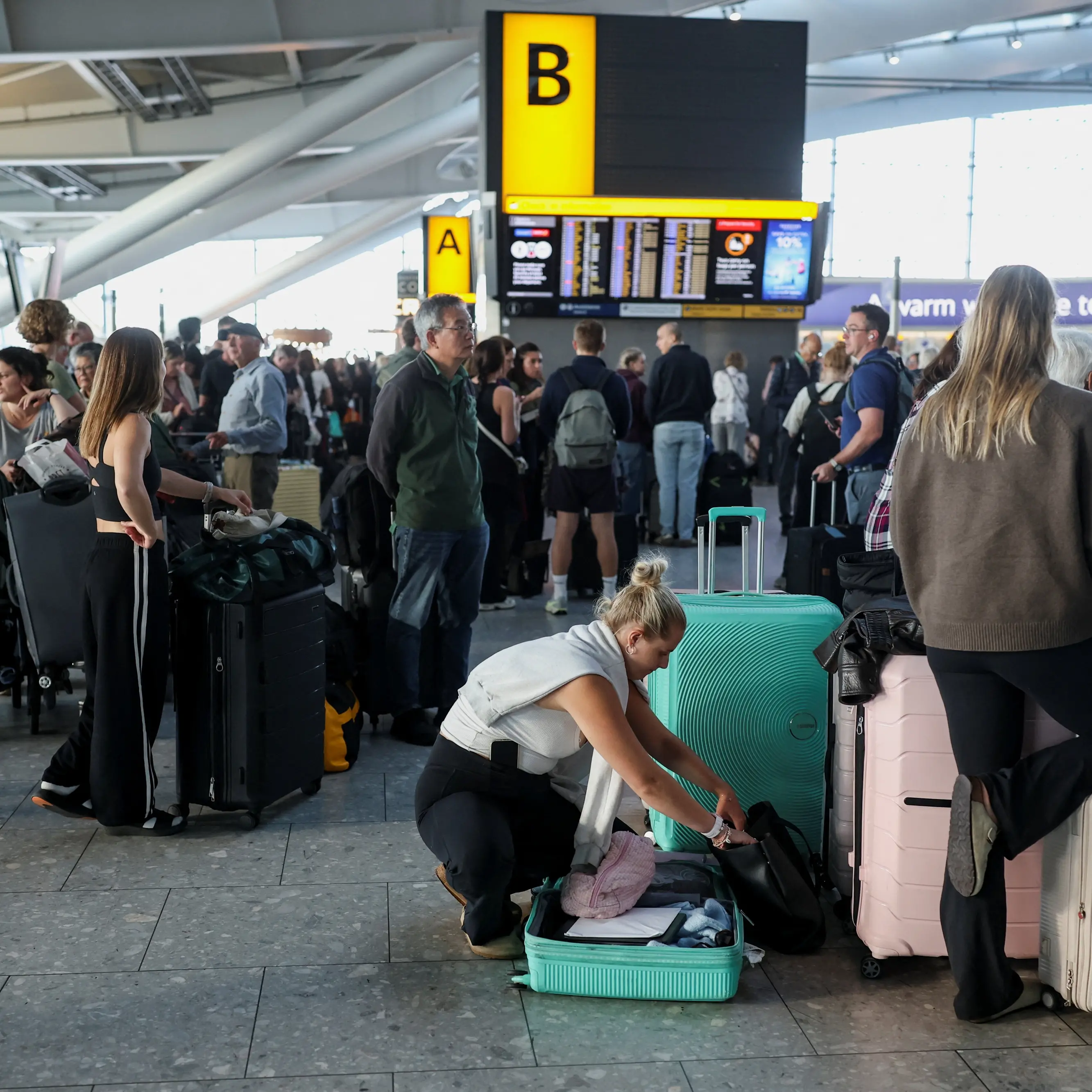 Air traffic control issue disrupts flights at major UK airports