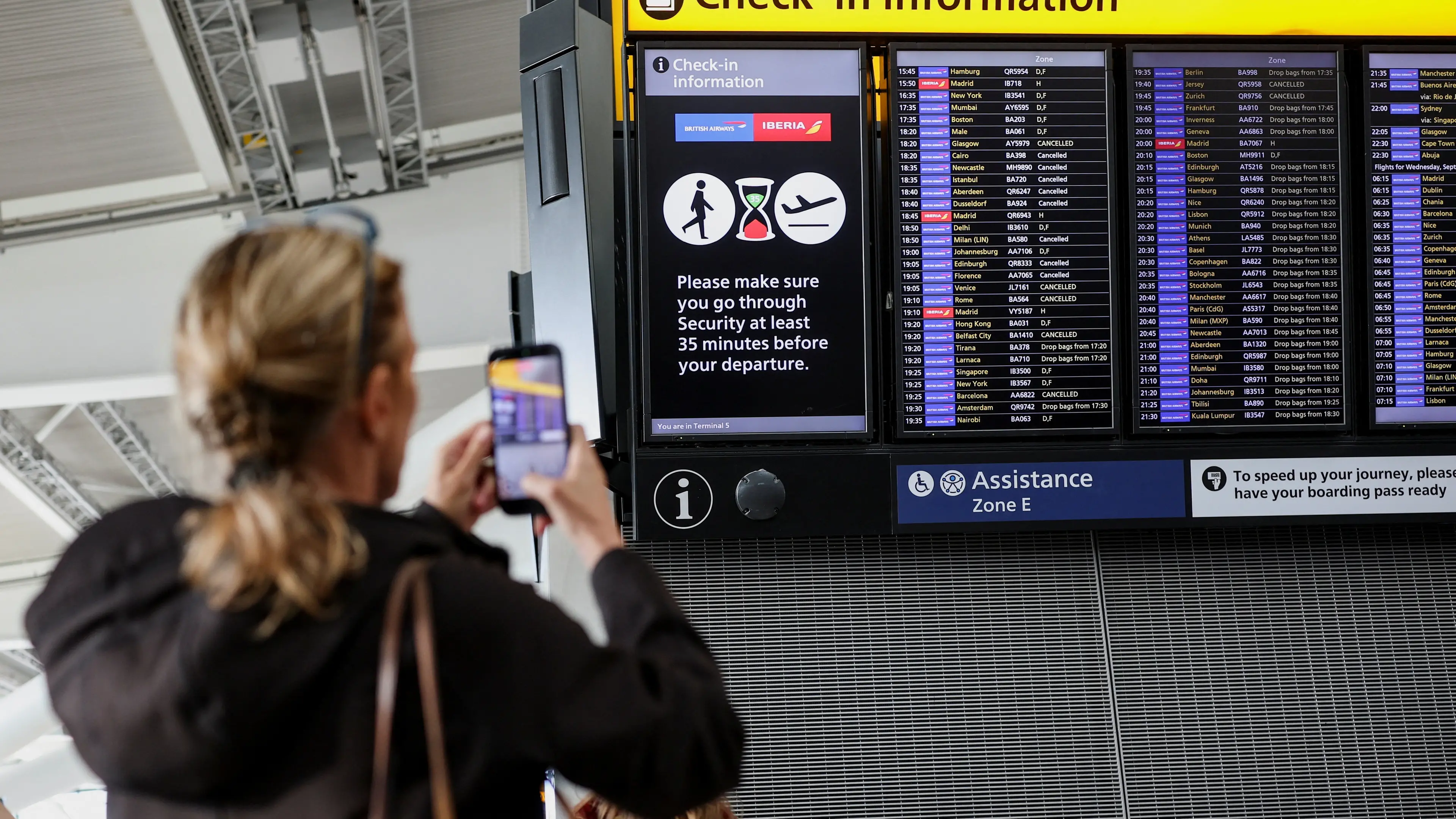 Flight chaos: UK gives air traffic provider a week to probe outage