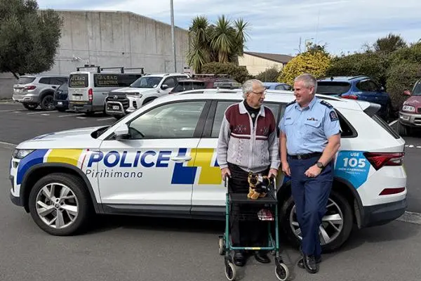 Inspector Peter Cooper joined Robert (Bob) Wouldes for his 100th birthday celebration at the Rangiora RSA. Photo: Police Ten One Magazine