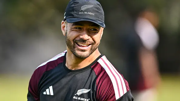 Mo'unga to start as All Blacks ring changes for final Springboks test