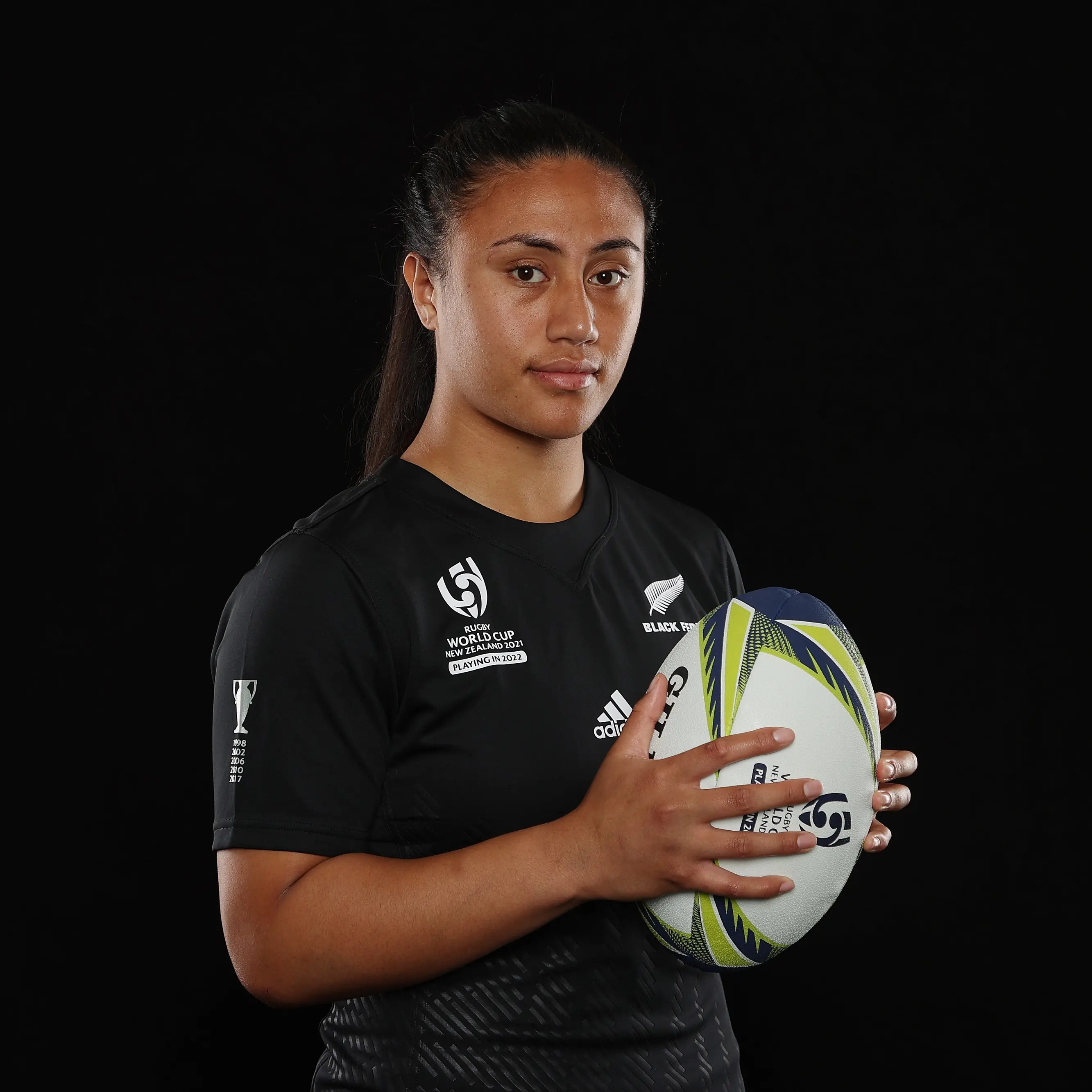 Black Ferns lean on powerful defence to defeat France