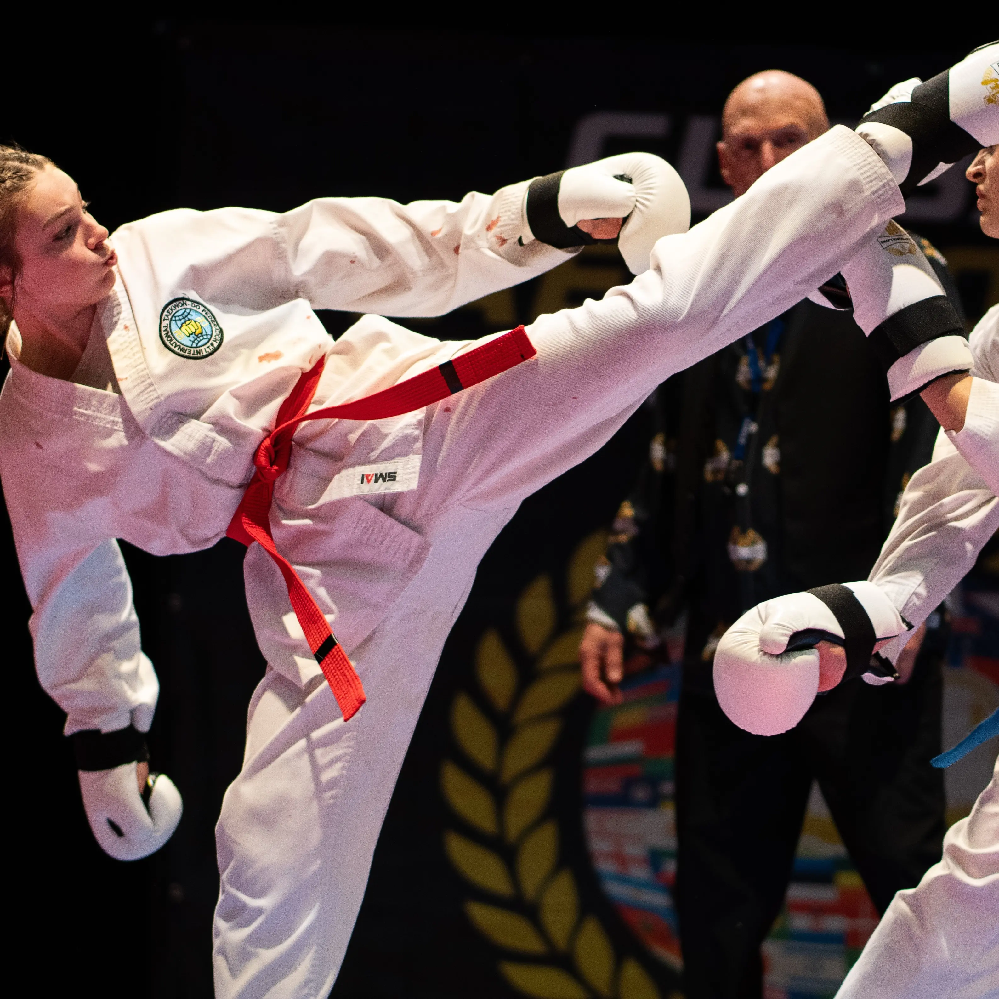 Flying feet and hands compete in Cromwell