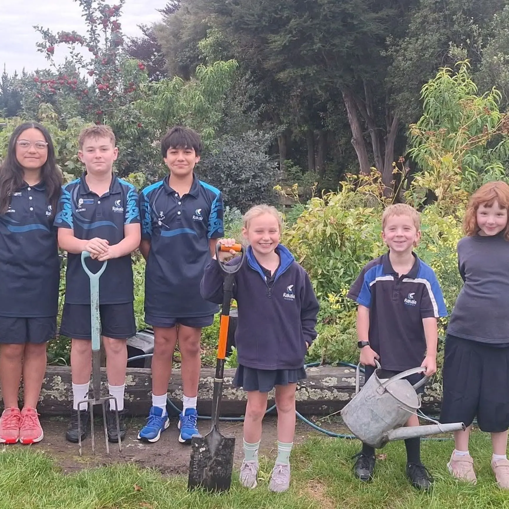 Pupils prepare for plant sale