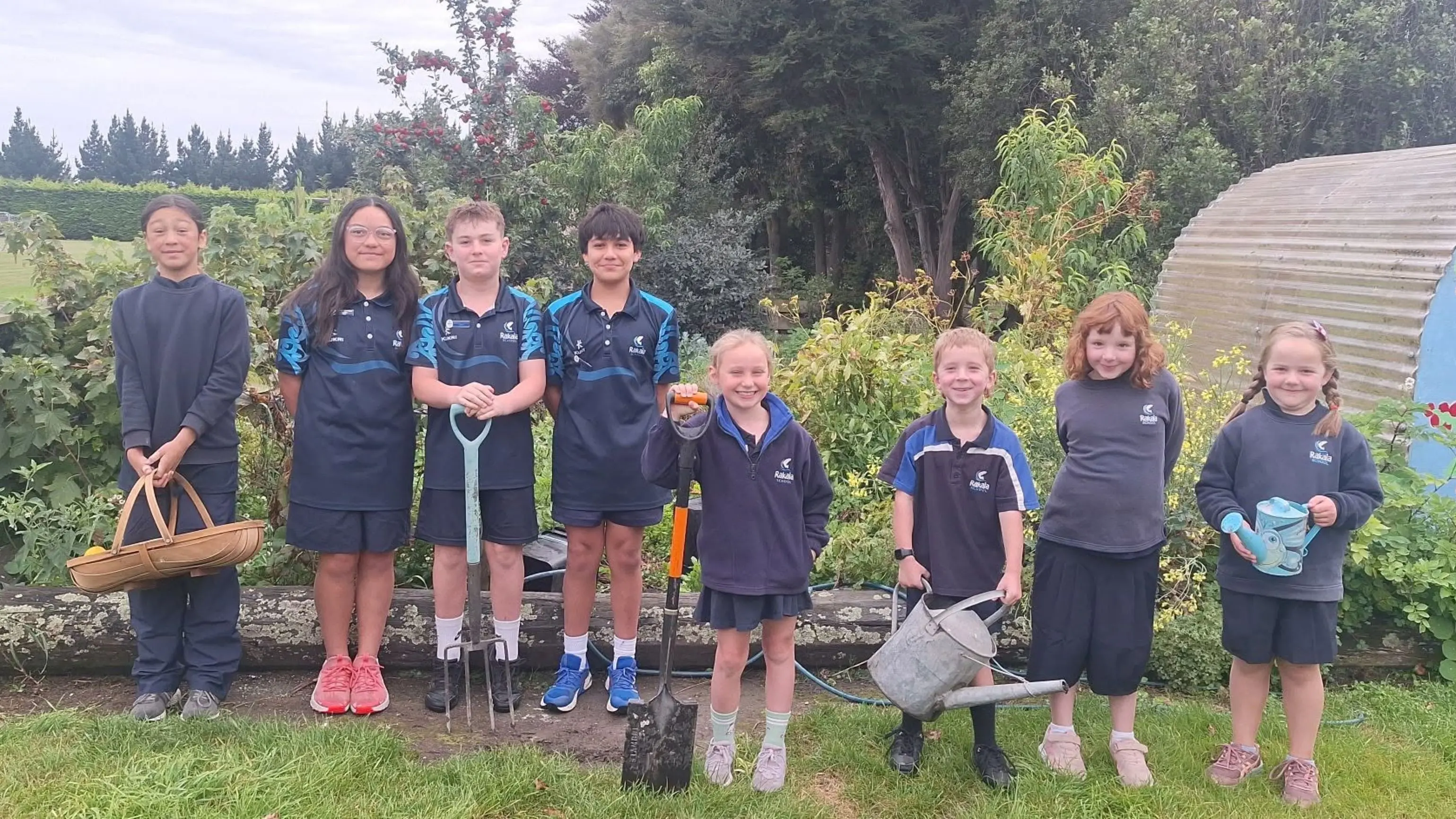Pupils prepare for plant sale