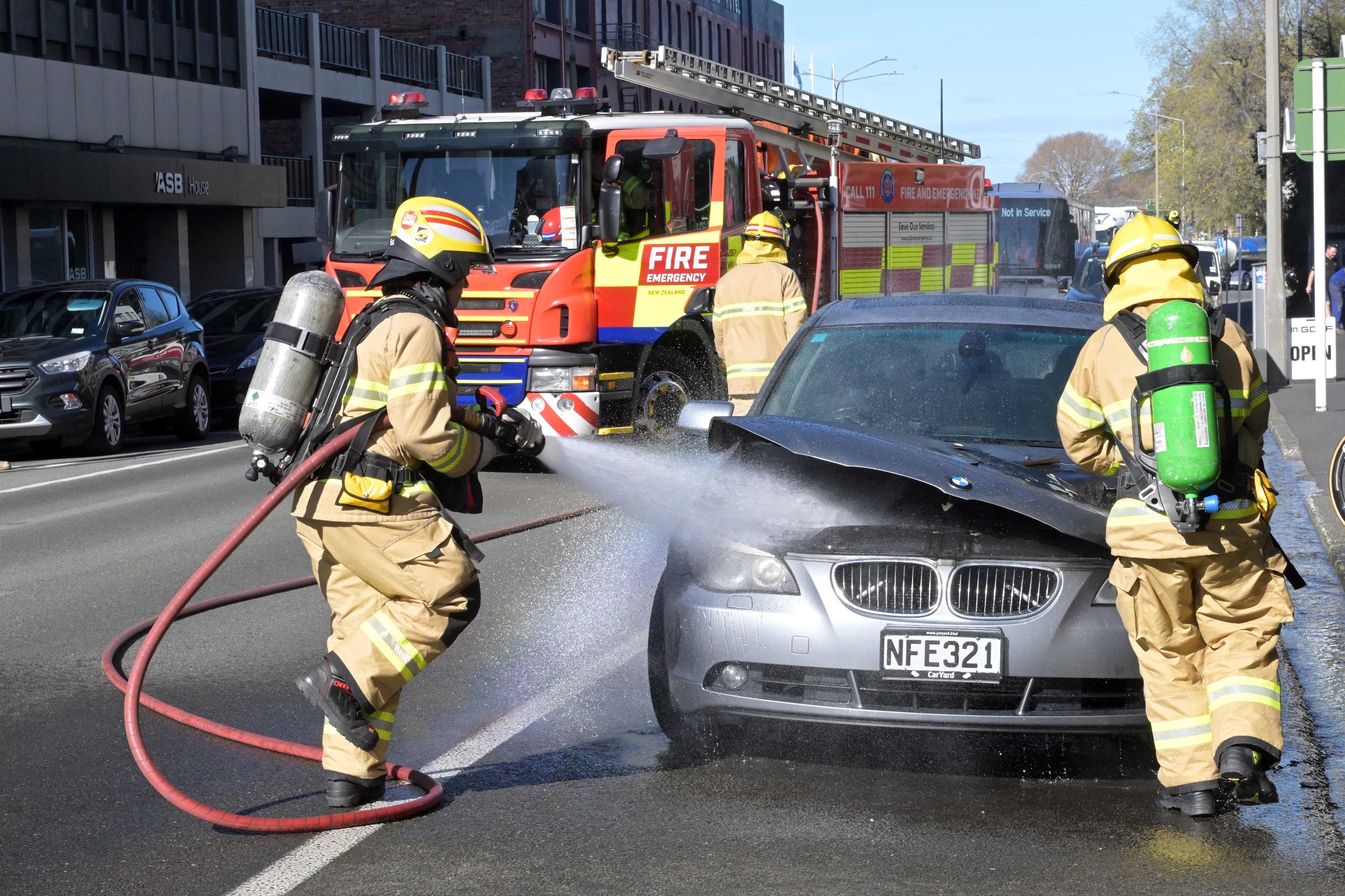 ‘Big bang’ as BMW catches fire outside ski shop