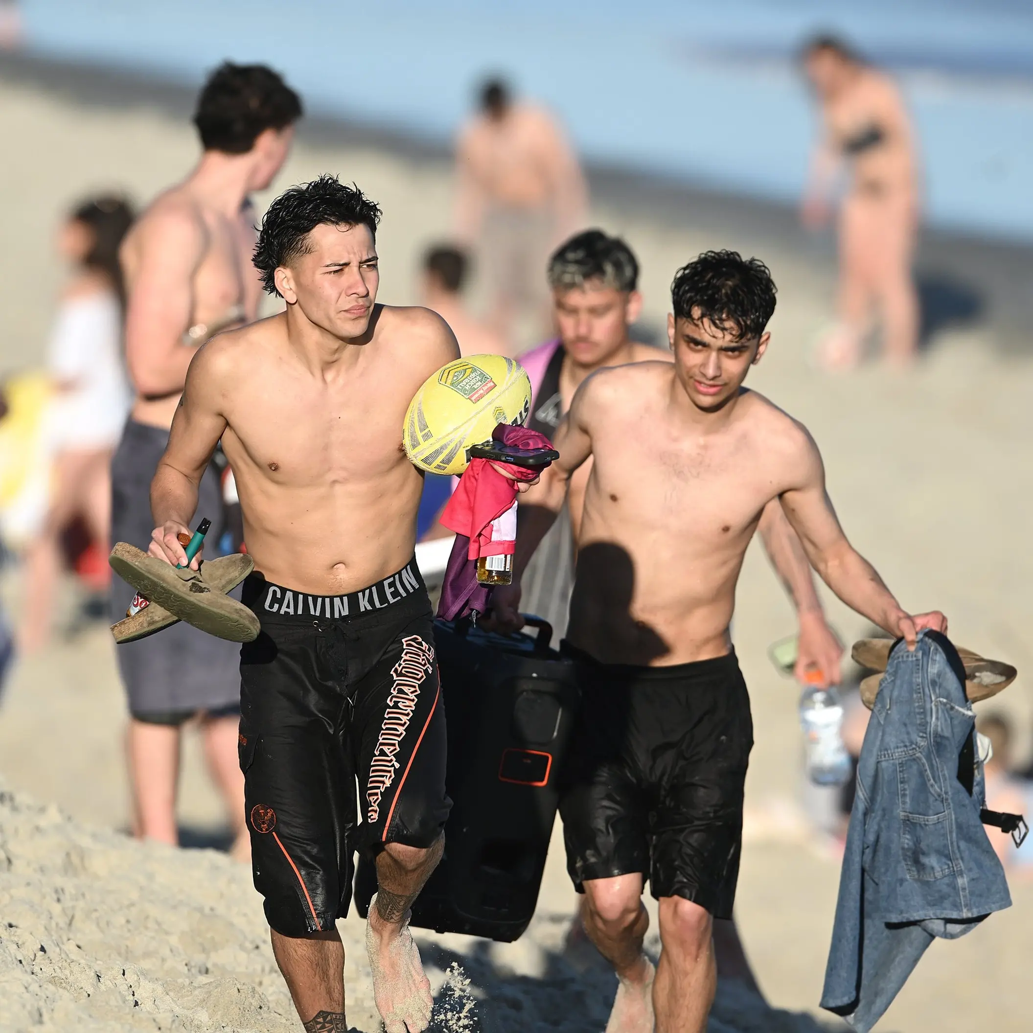 Sunshine brings beach day for Dunedin