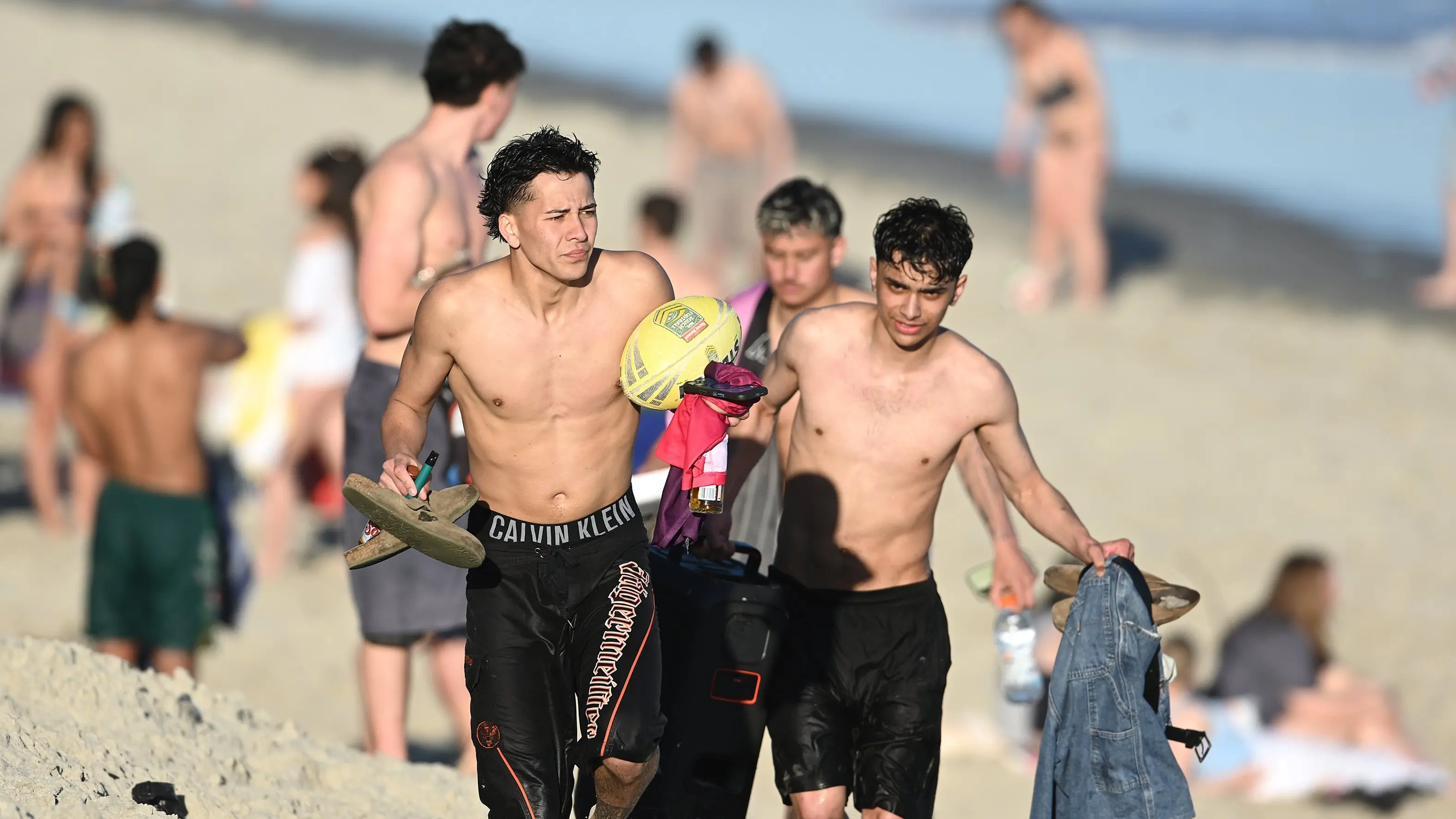 Sunshine brings beach day for Dunedin