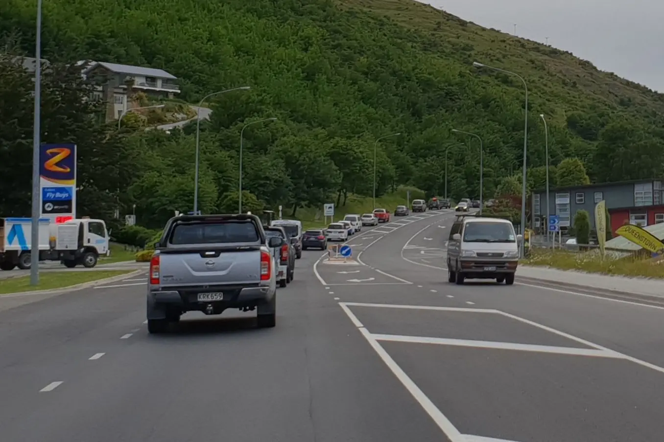 A taskforce group of councillors, business leaders, transport representatives and mana whenua have been working on practical traffic solutions in Queenstown, the mayor says. Photo: RNZ