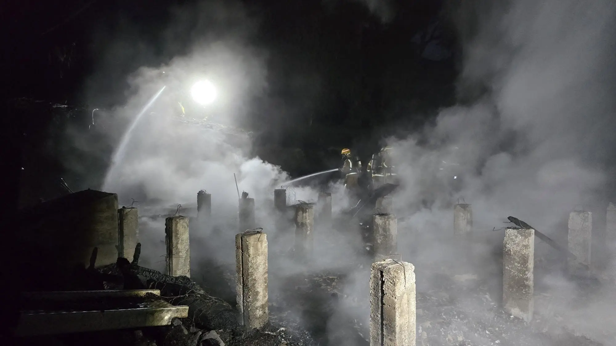 Firefighters take six hours to tame woolshed blaze