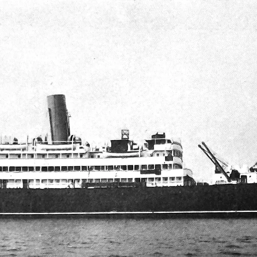 Liner on homeward leg