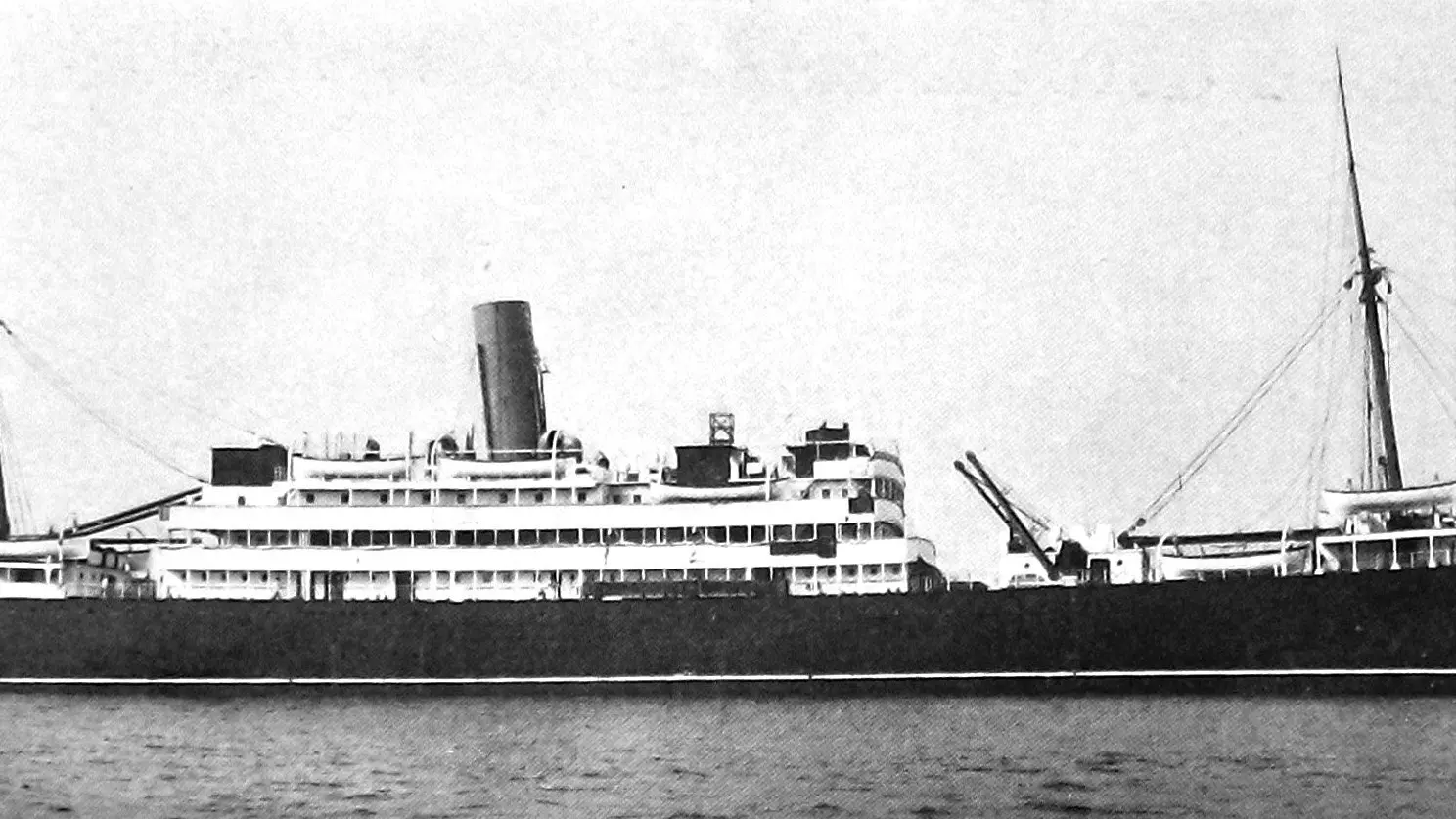 Liner on homeward leg