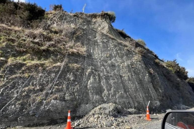 ‘Bleeding money’: Frustration as SH6 closure hits businesses in Haast