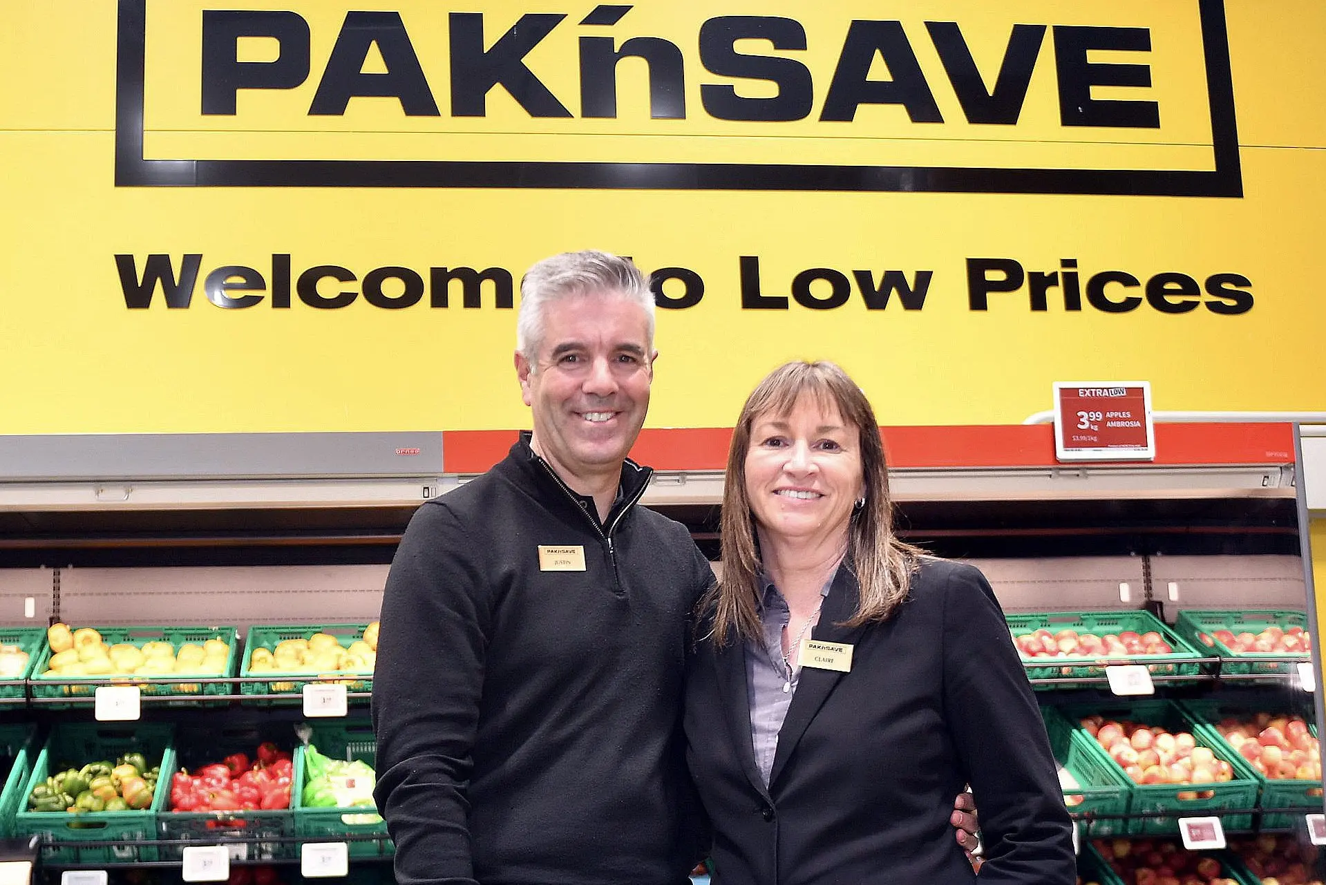 Pak\\'nSave Dunedin co-owners Justin and Claire Vaudrey. Photo: Stephen Jaquiery