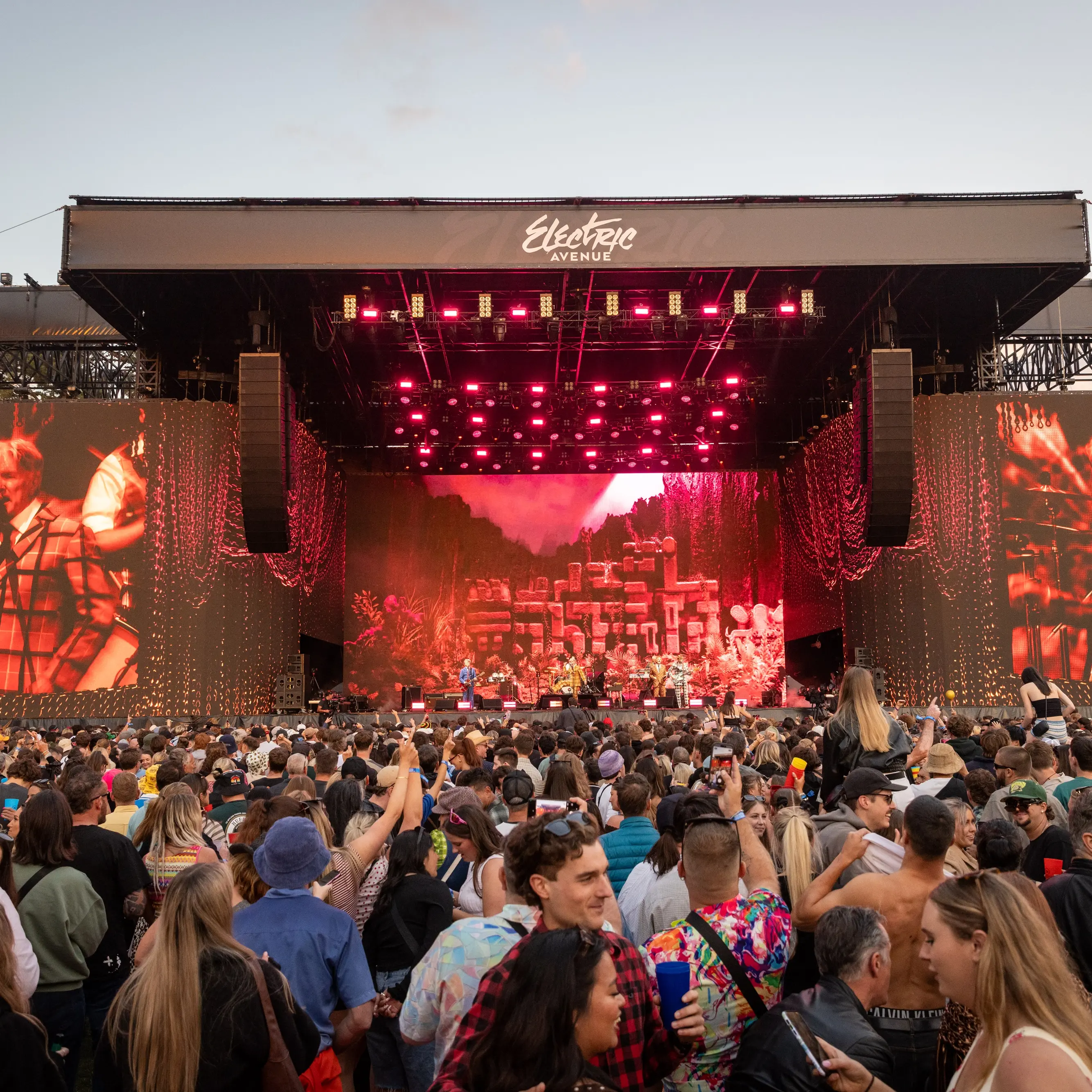 Electric Avenue website crashes after line-up announced