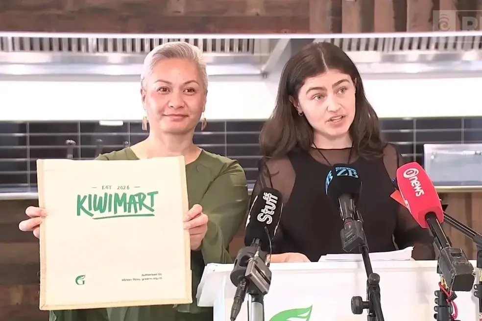 Greens co-leaders Marama Davidson and Chl\\u00F6e Swarbrick introduce the party\\'s Affordable Kai policy. Photo: RNZ