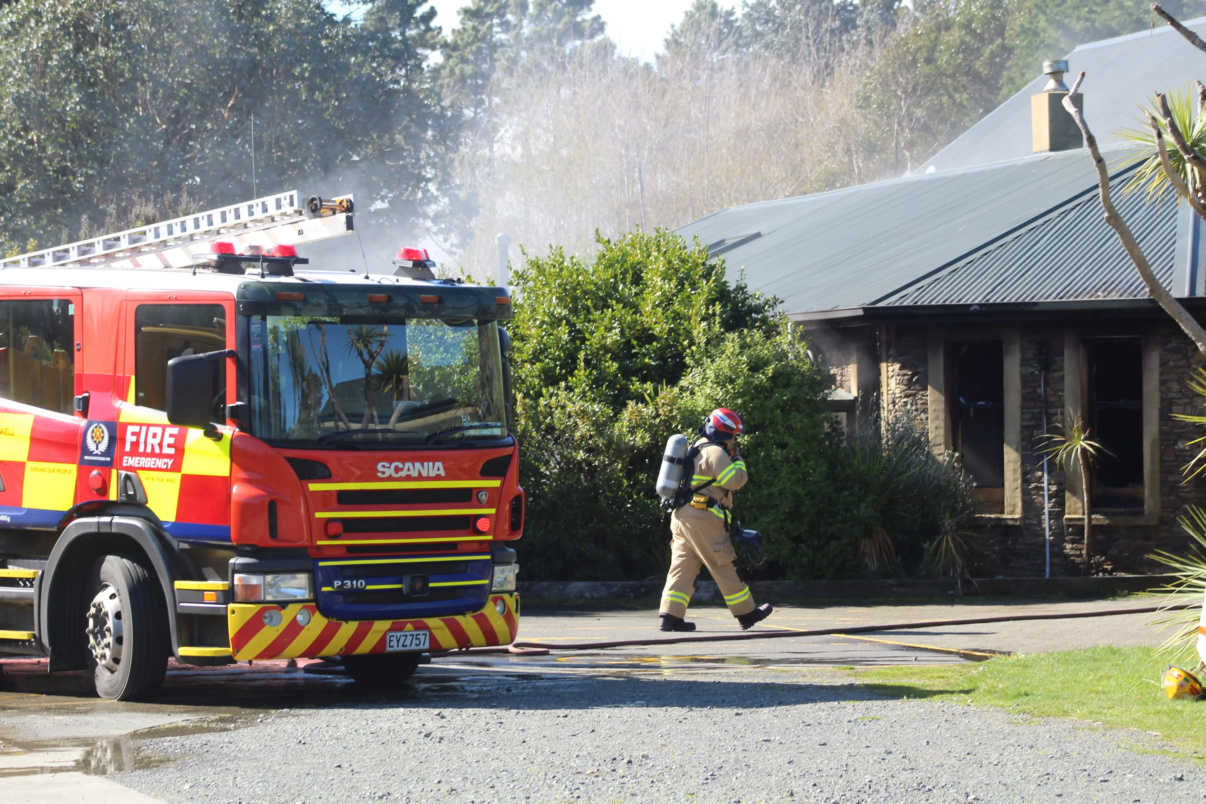 Fire crews at the scene of the blaze at the The Cabbage Tree Restaurant. Photo: Tayler Mutton