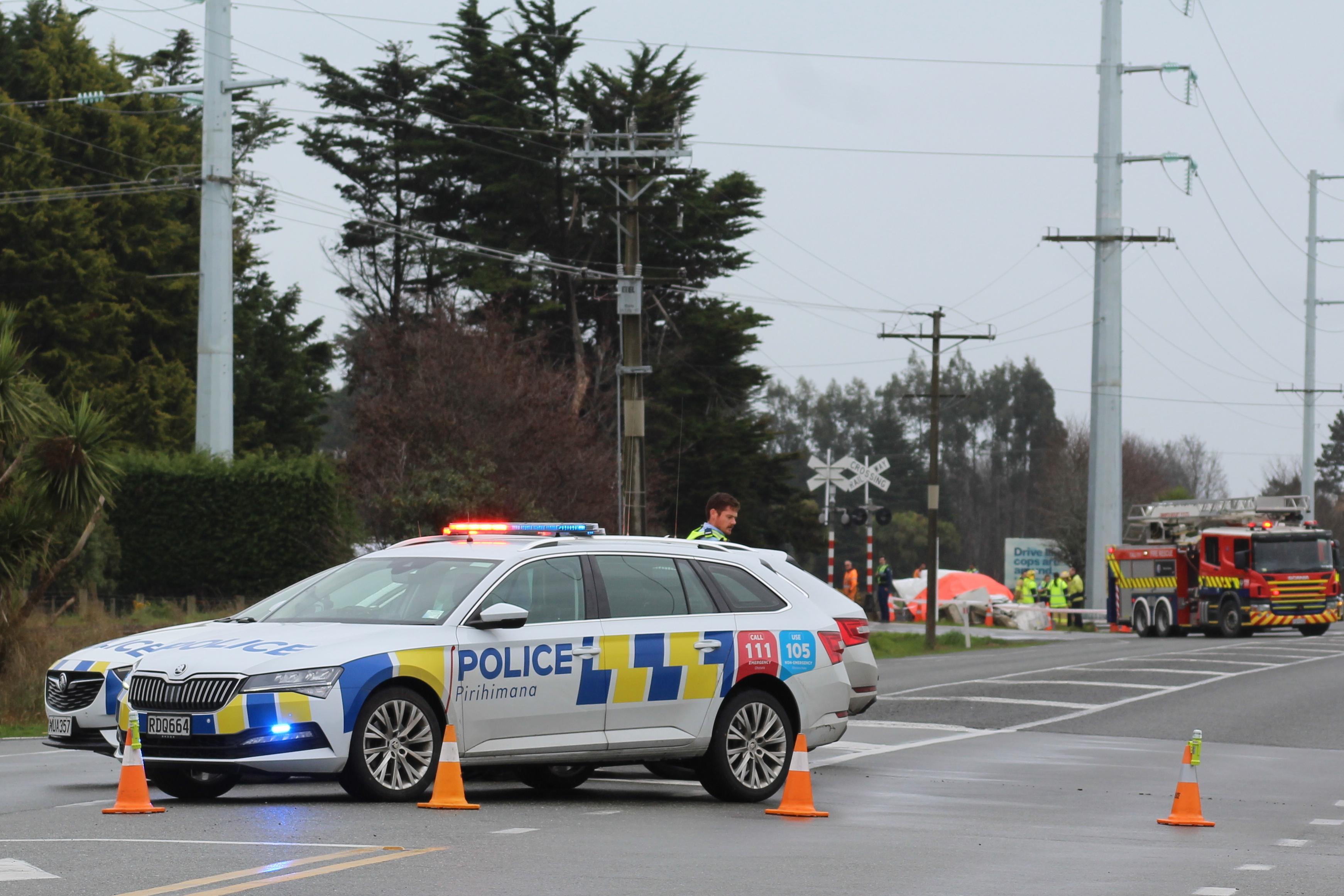 One dead after crash between car and train in Invercargill