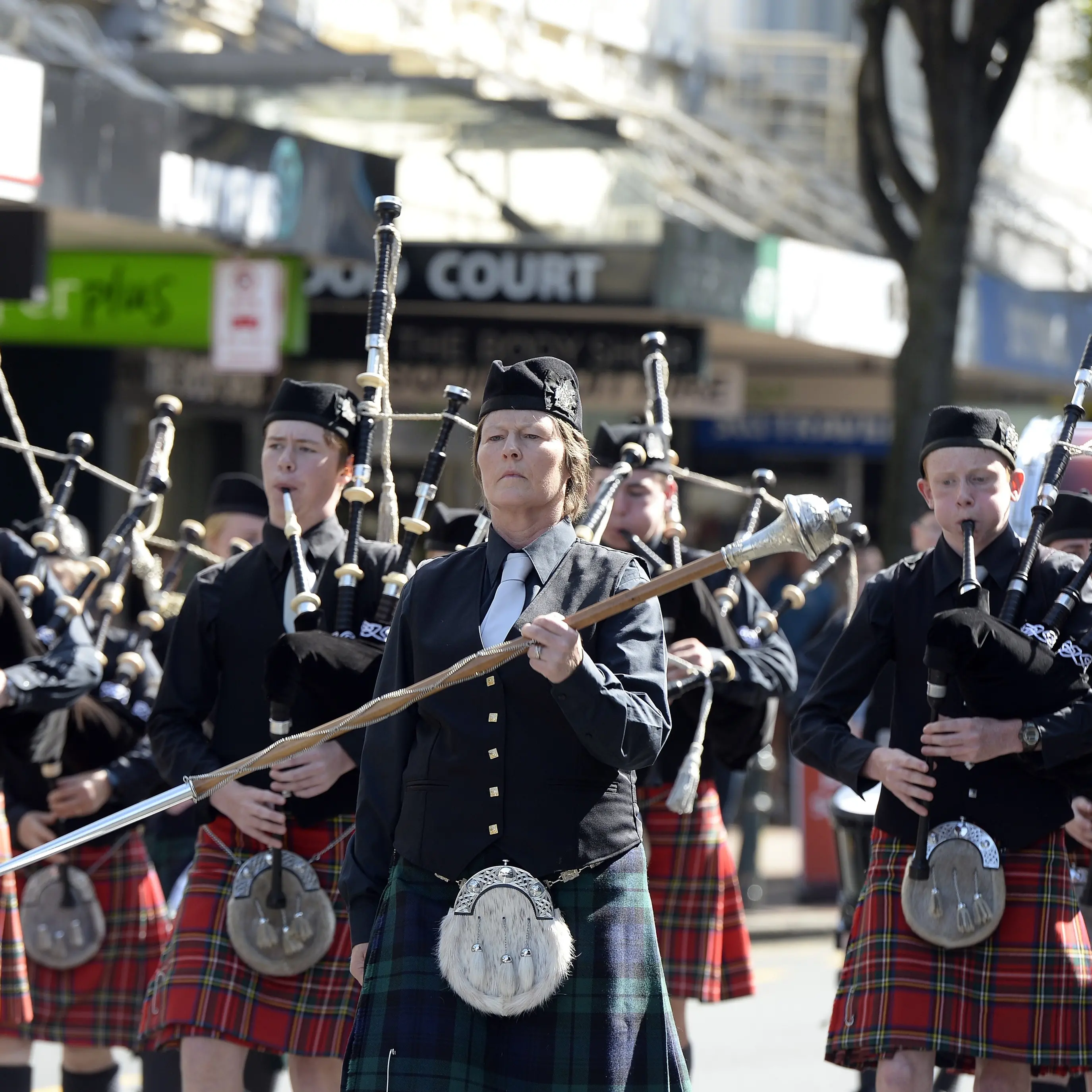 The pipes, the pipes are calling