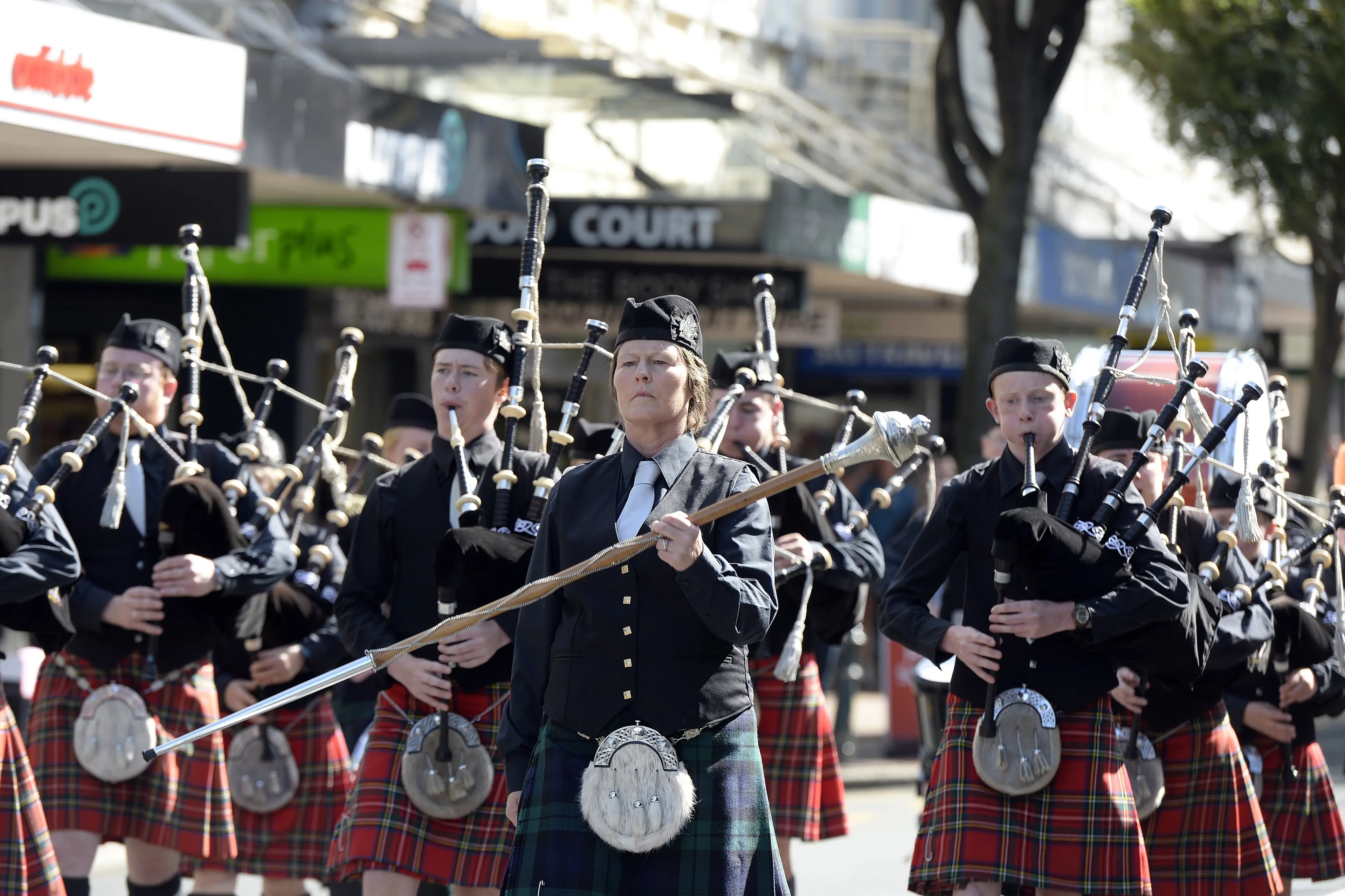 The pipes, the pipes are calling