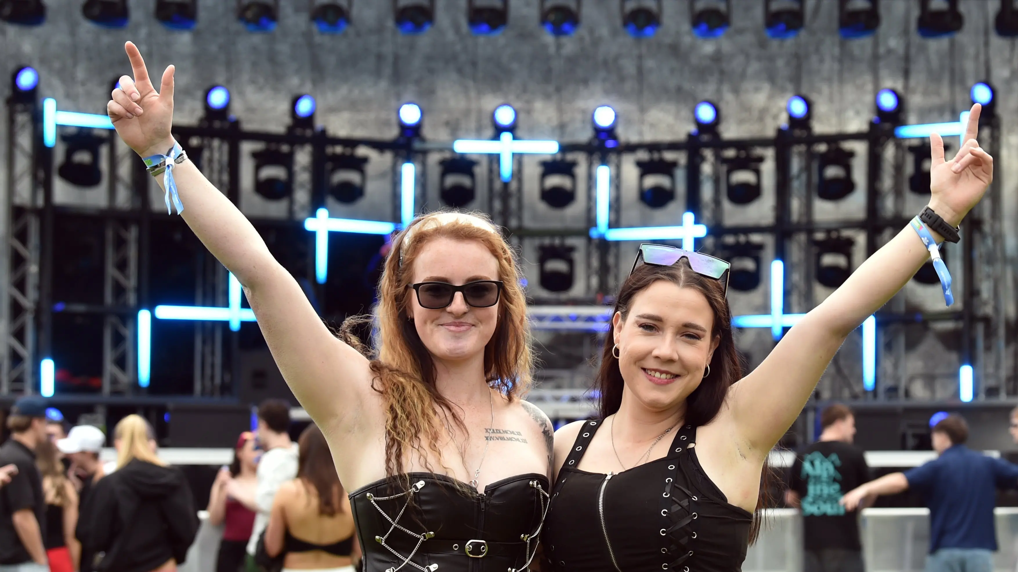 Thousands get into the groove at Southern Sounds Music Festival