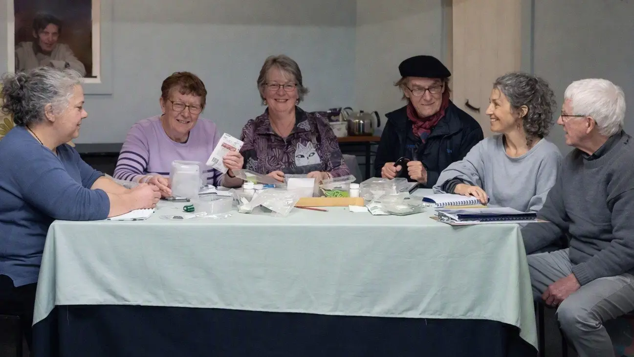 Review: Comedy of recognition to the fore in local garden club play