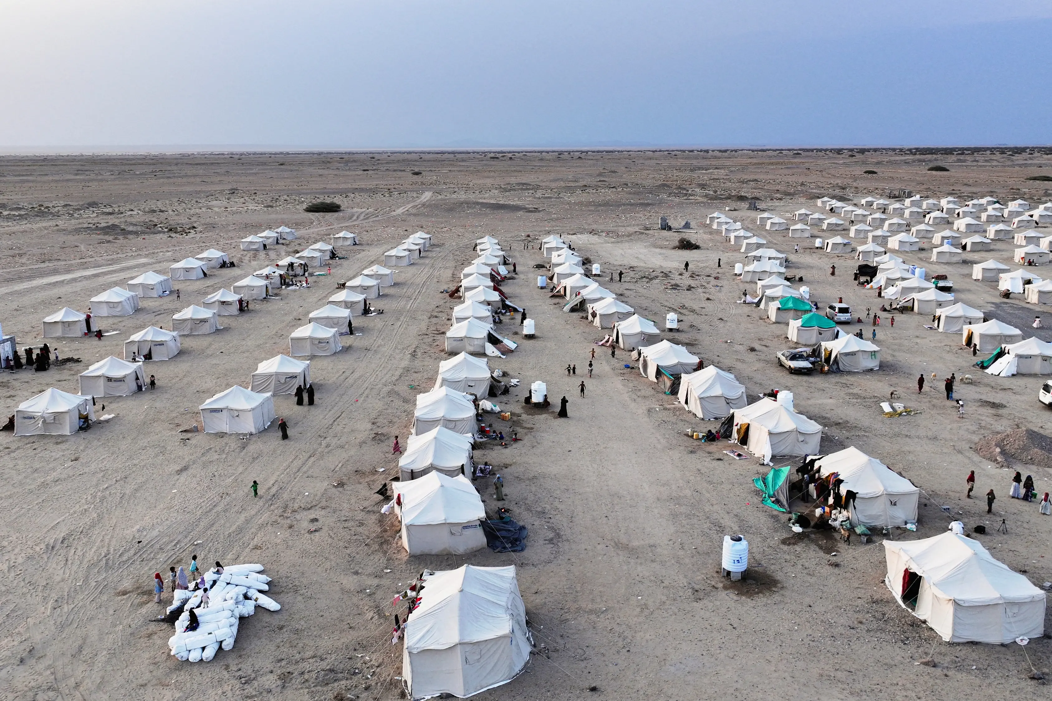 A camp near Arden in Yemen for internally displaced people who fled fighting between the Houthis and government forces in Red Sea coastline areas. Photo: Reuters
