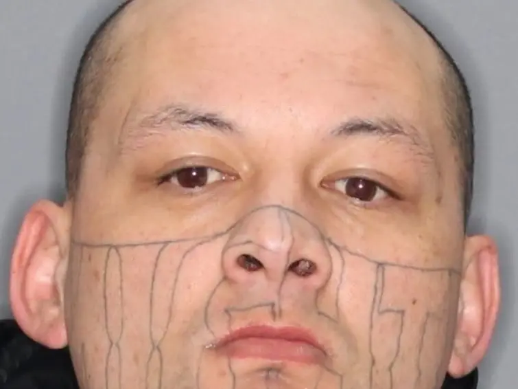 Man who robbed Mosgiel pub goes on run after cutting off ankle monitor