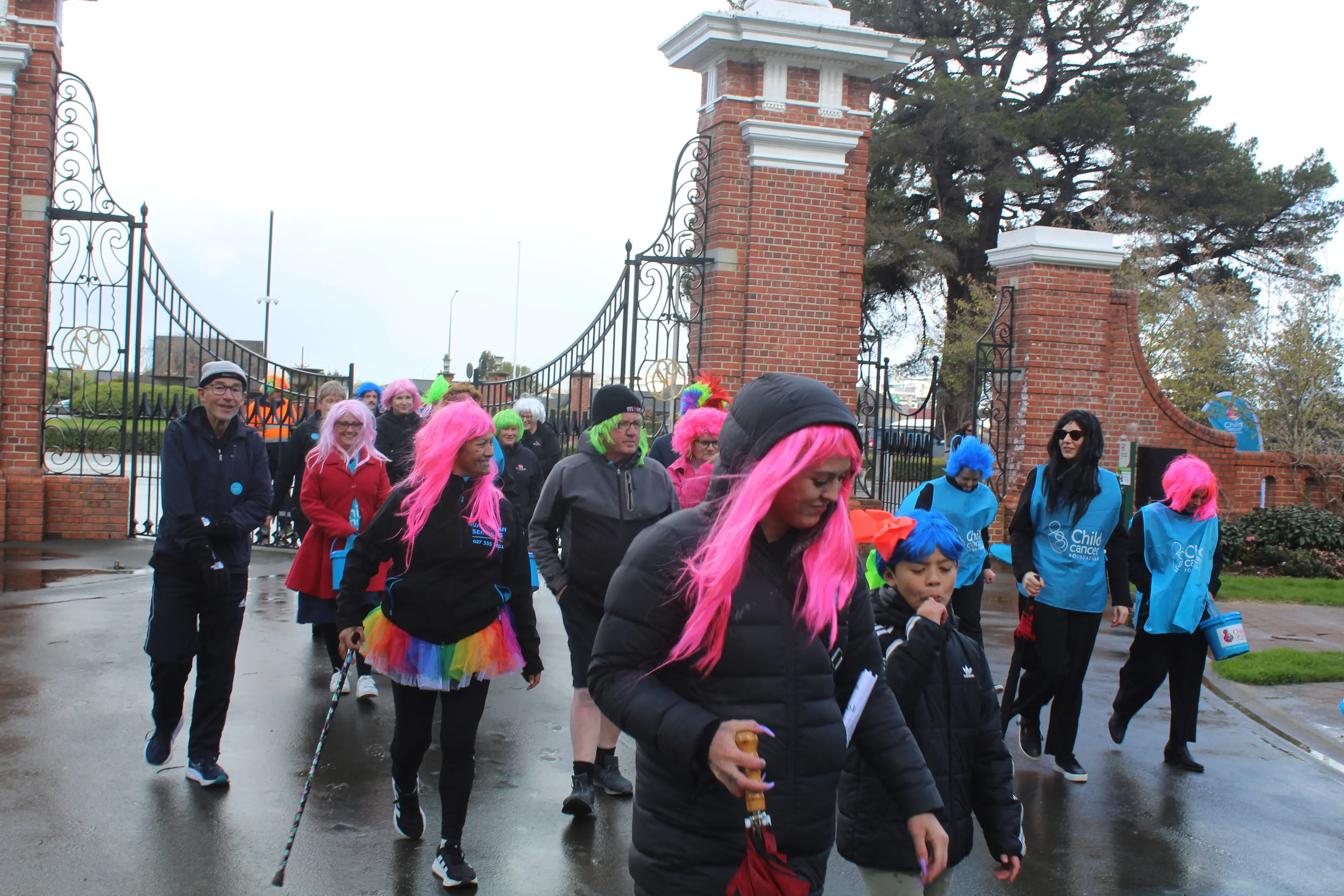 Despite the weather, around 30 people showed up for the wig walk last Wednesday at Queens Park. Photo: Tayler Mutton