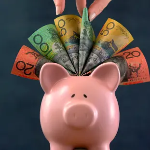 Broad support for buying homes with super, Aussie poll shows