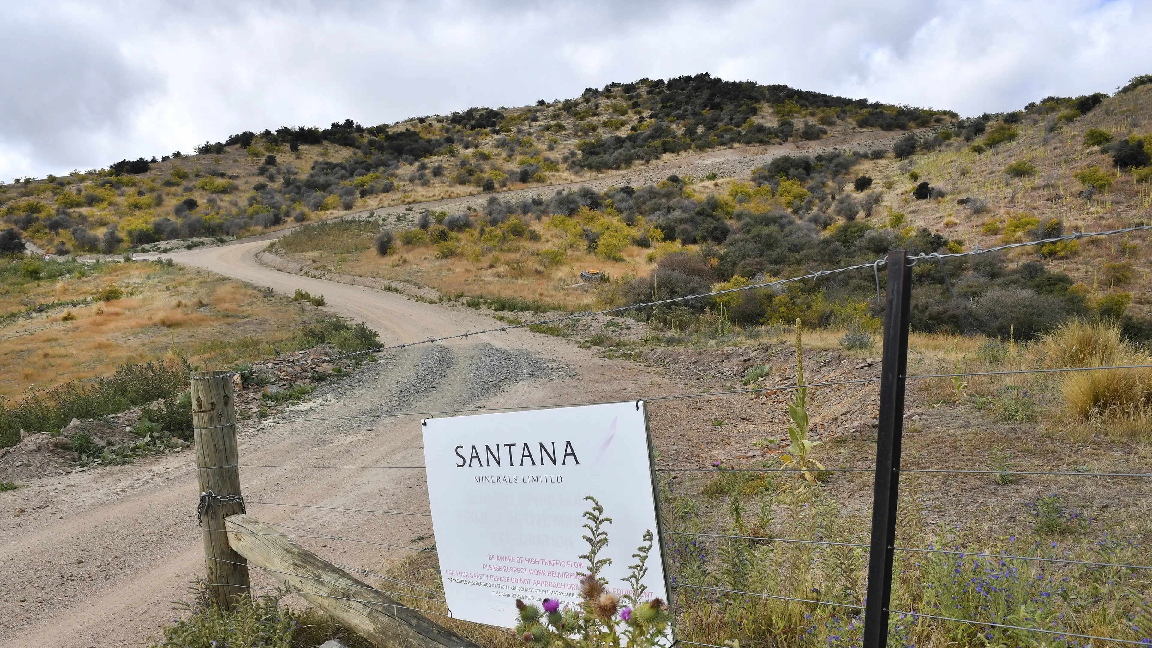 To dig or not to dig: Inside the key Santana mine arguments