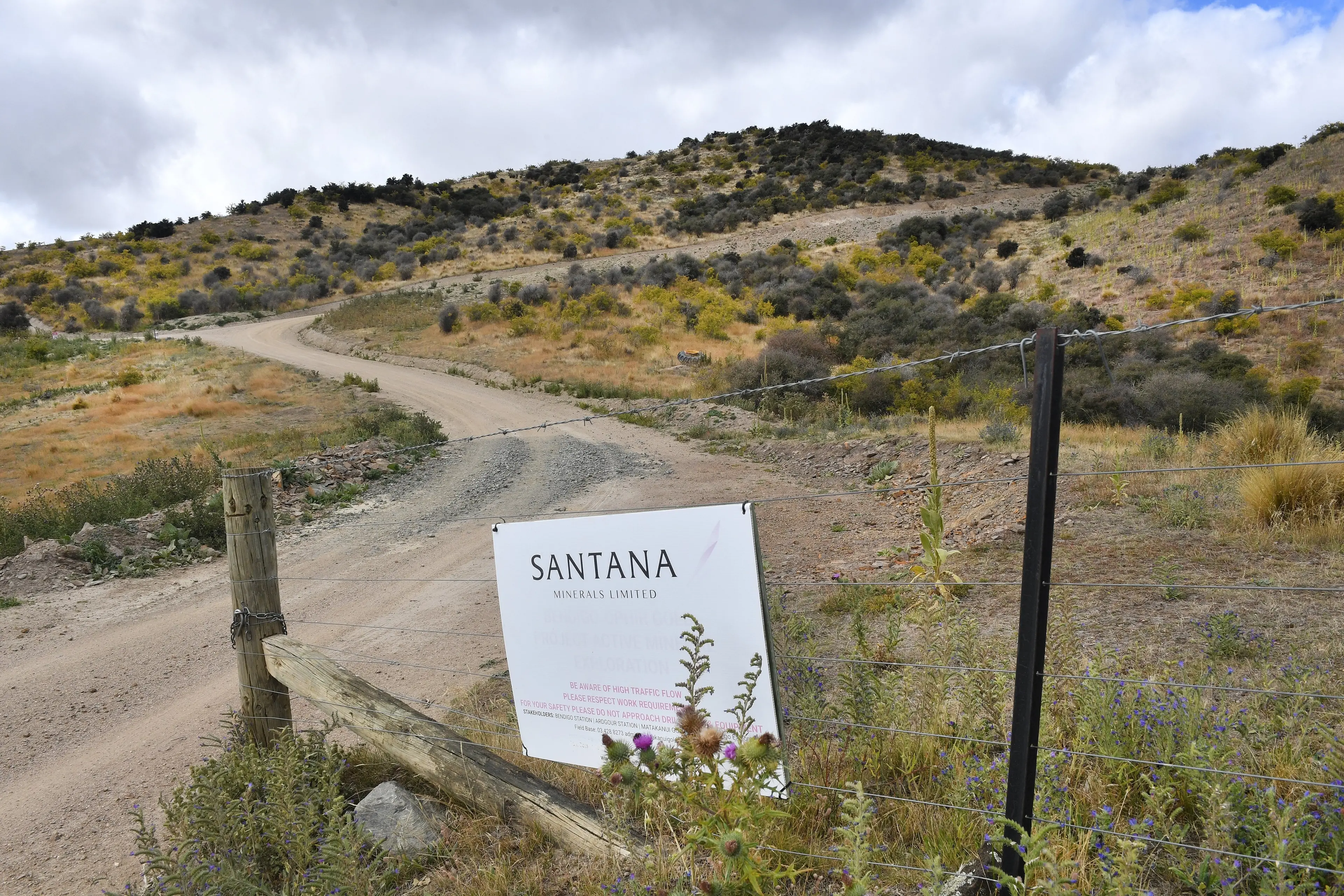 To dig or not to dig: Inside the key Santana mine arguments
