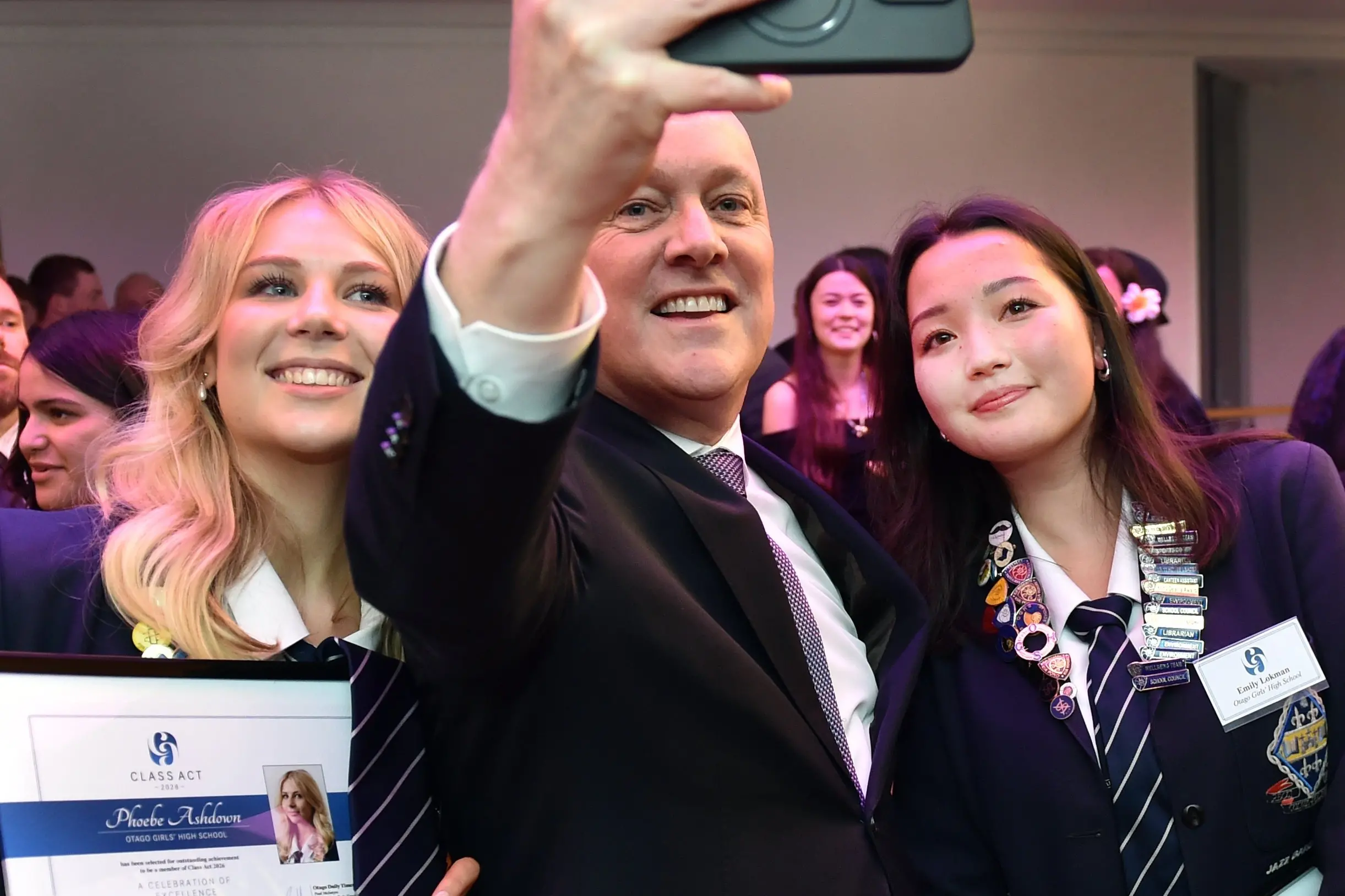 Be healthy strivers, not perfectionists, PM tells students