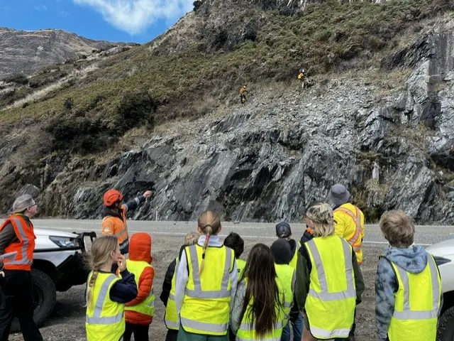 Makarora highway open to continuous traffic at weekend