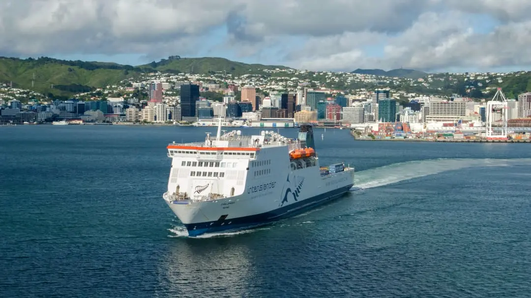 Interislander ferry Kaitaki back in service